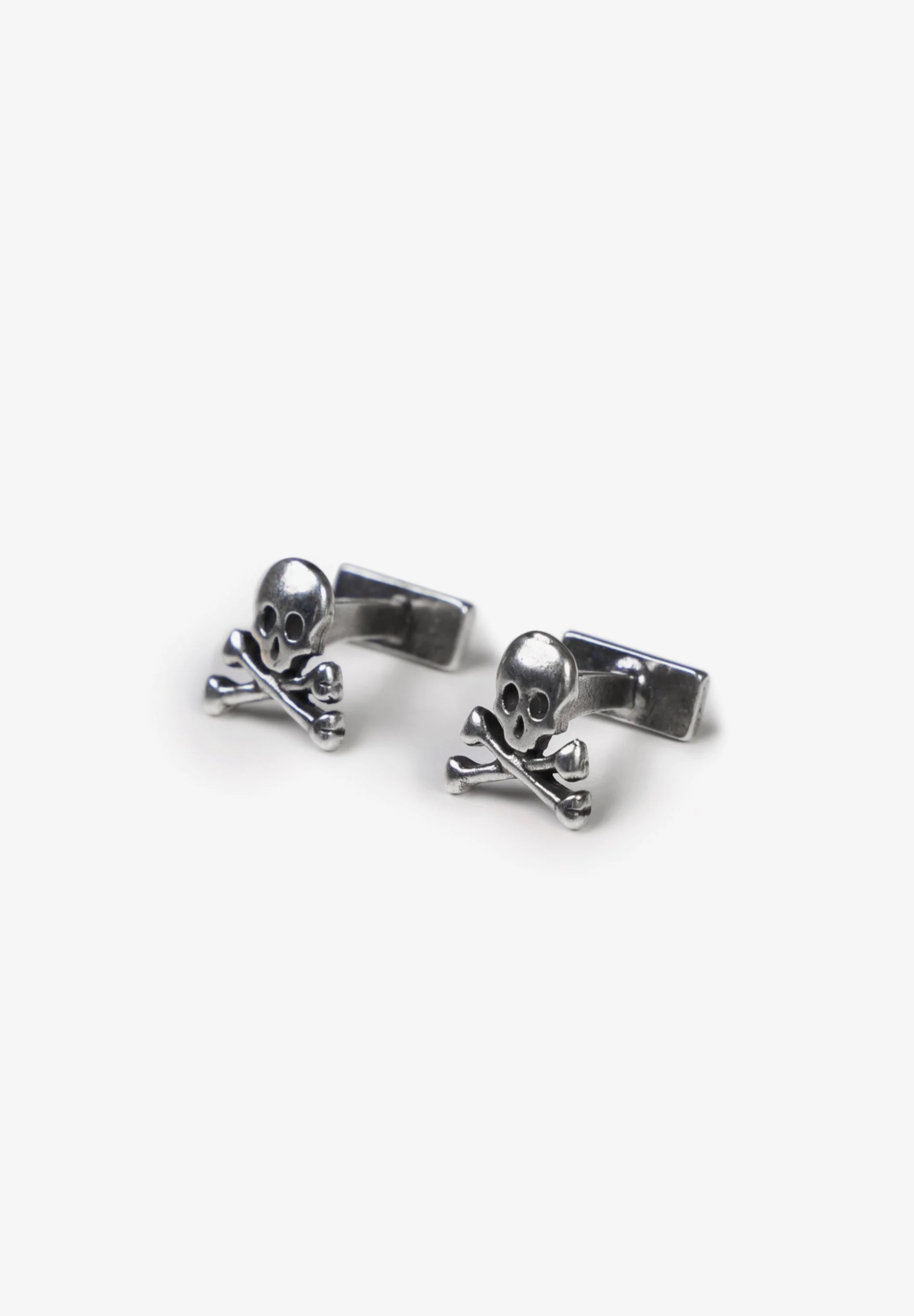 SILVER SKULL CUFFLINKS - Image 3
