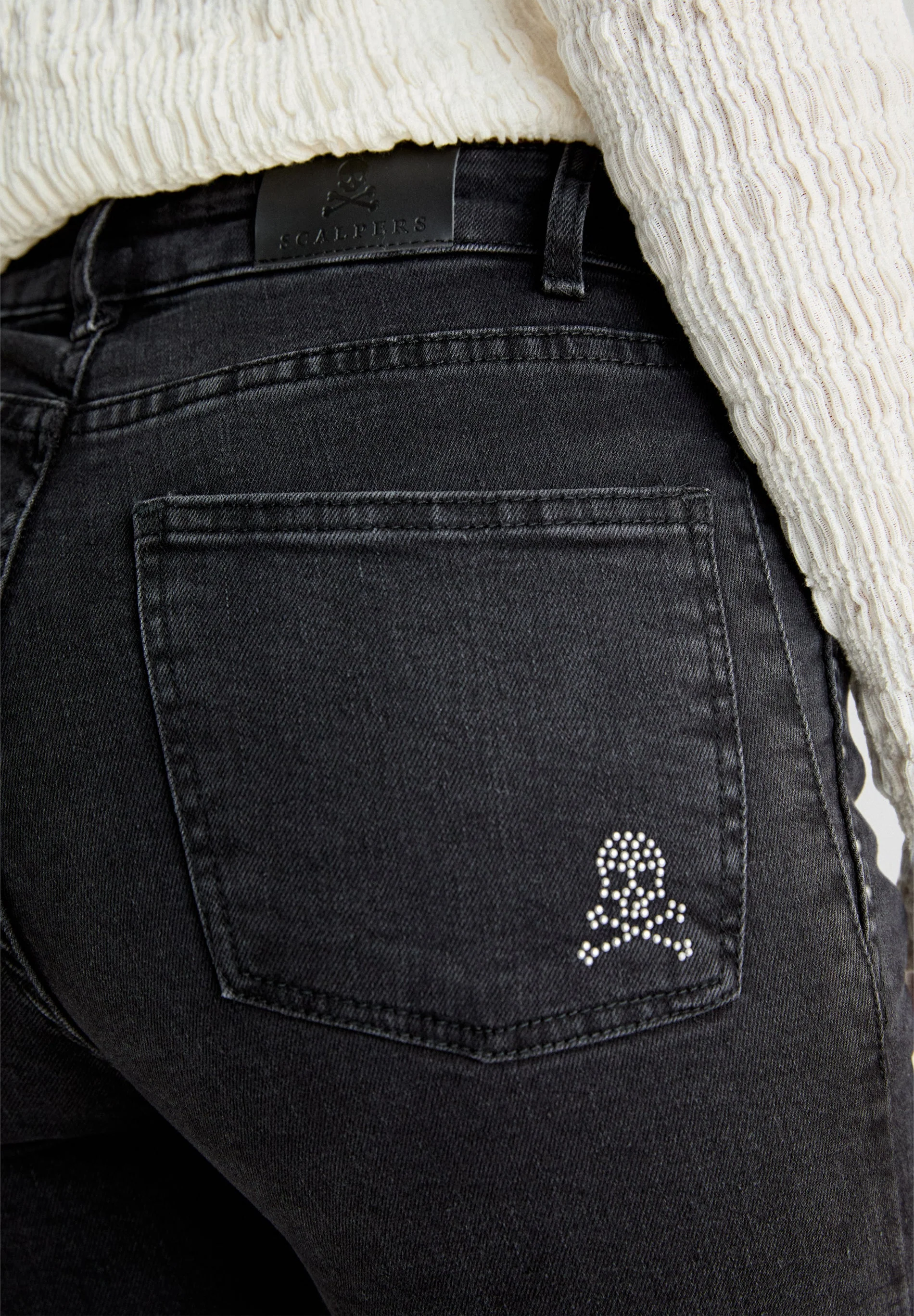 SKINNY JEANS WITH STUDS - Image 6