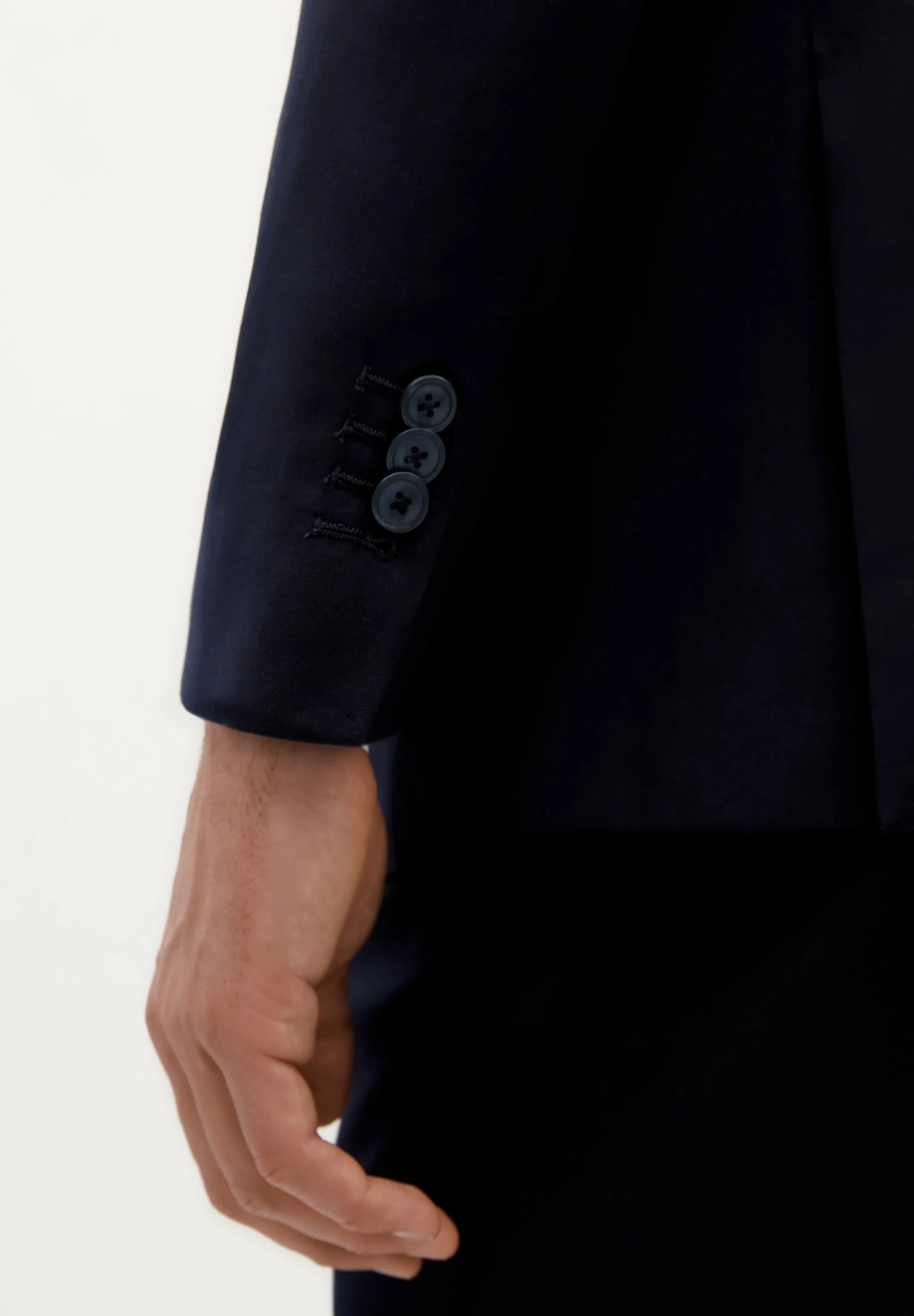 CLASSIC WOOL SUIT - Image 4