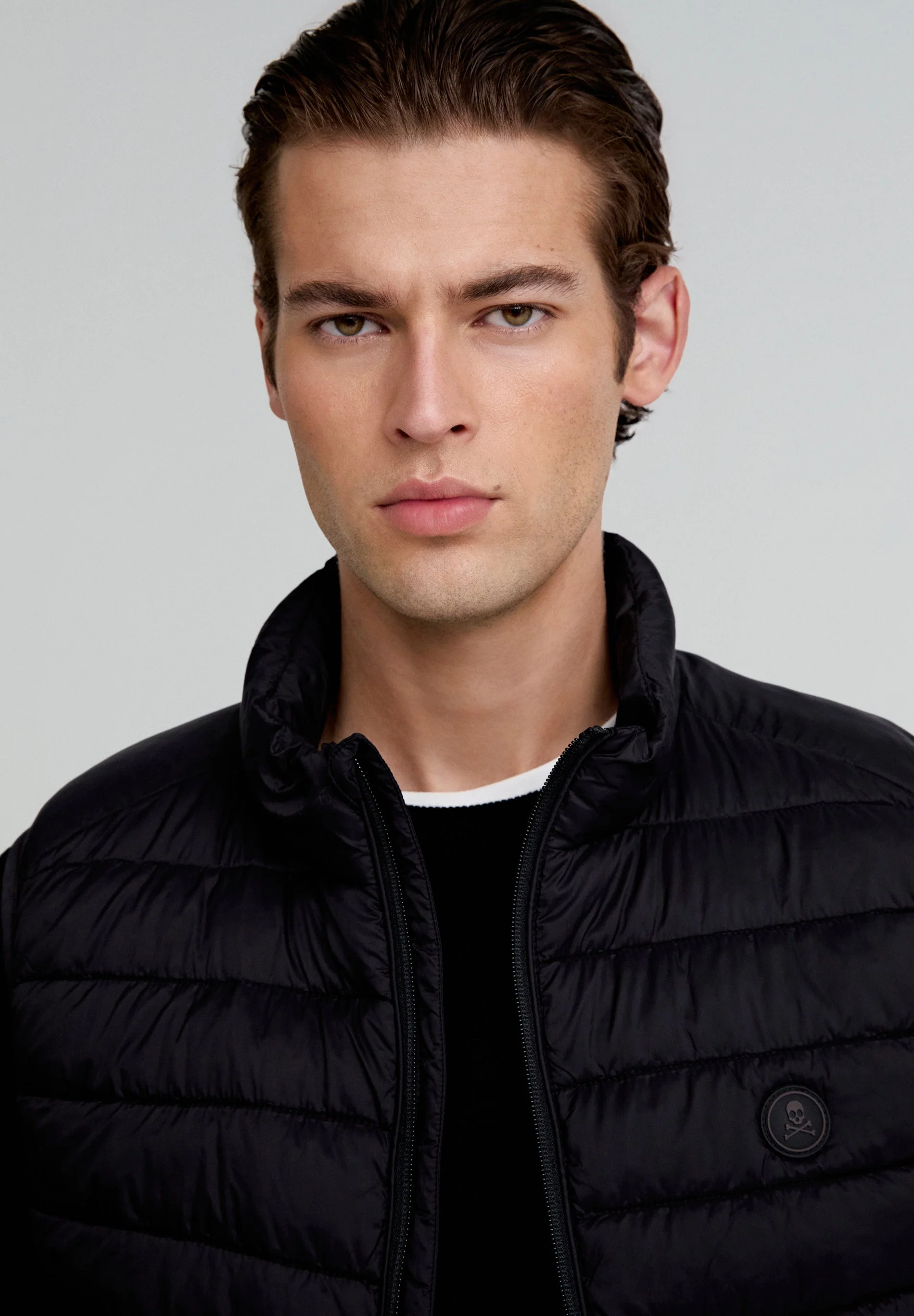 PUFFER VEST WITH SKULL - Image 3