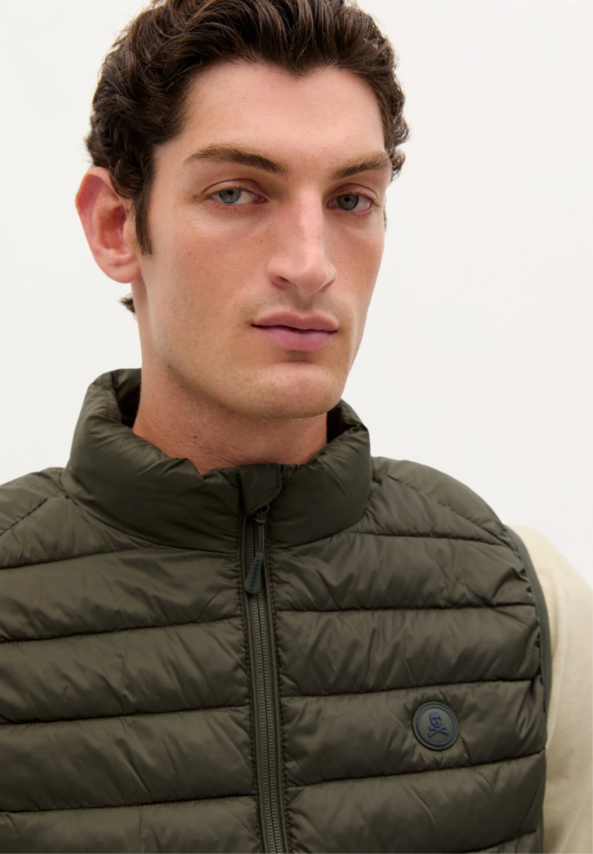 PUFFER VEST WITH SKULL - Image 3