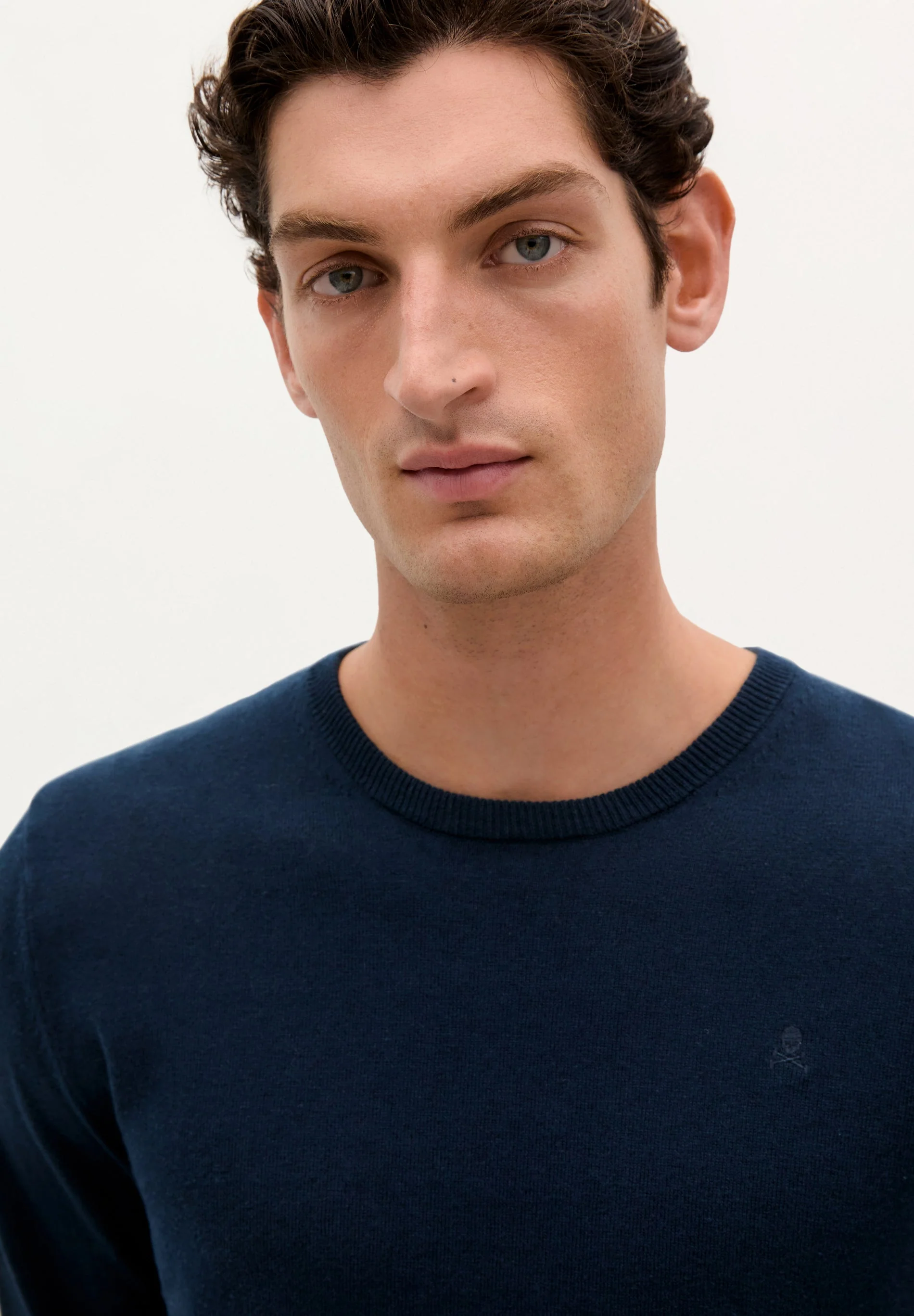 ROUND NECK SWEATER WITH SKULL - Image 3