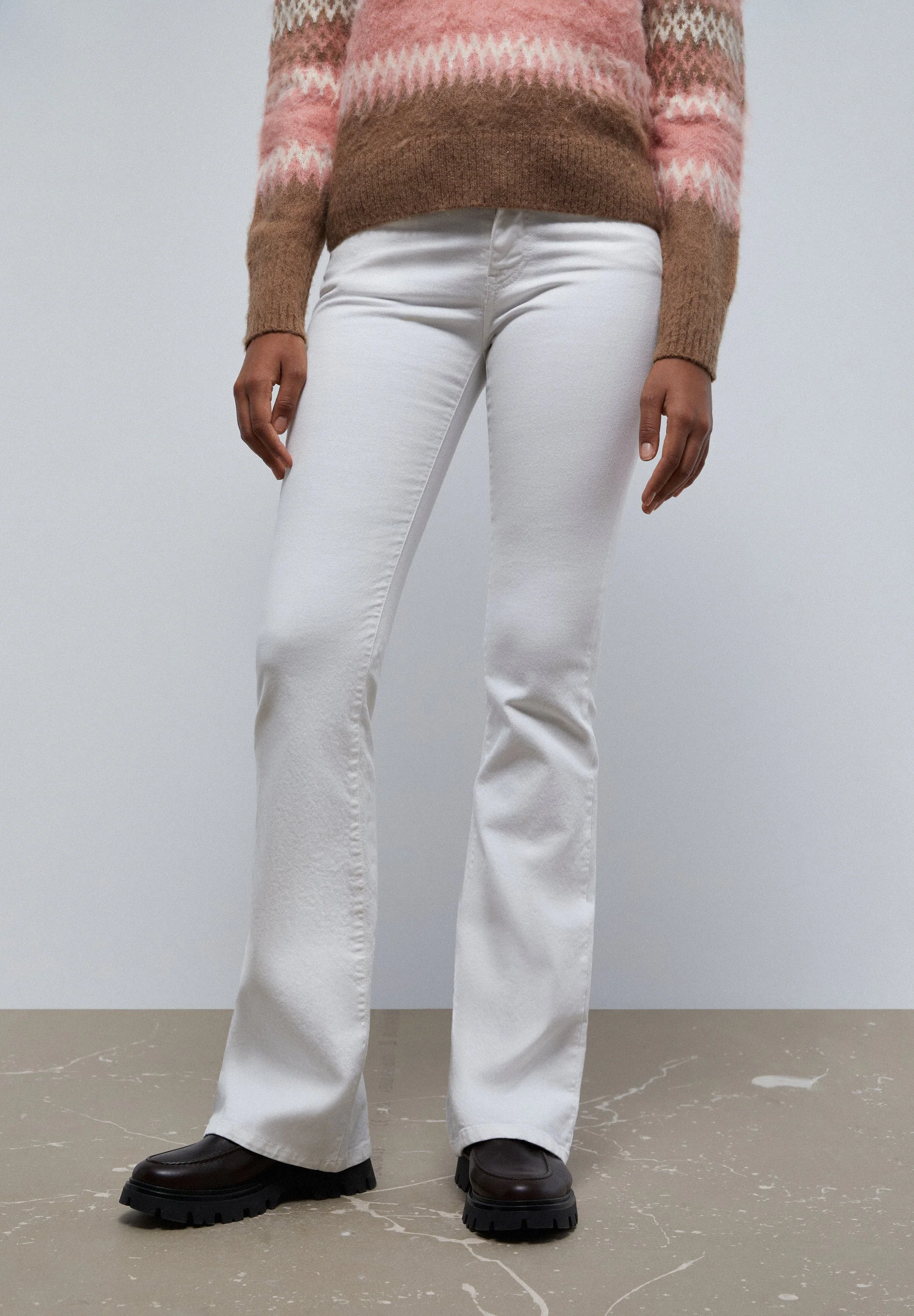 BOOTCUT JEANS - Image 3