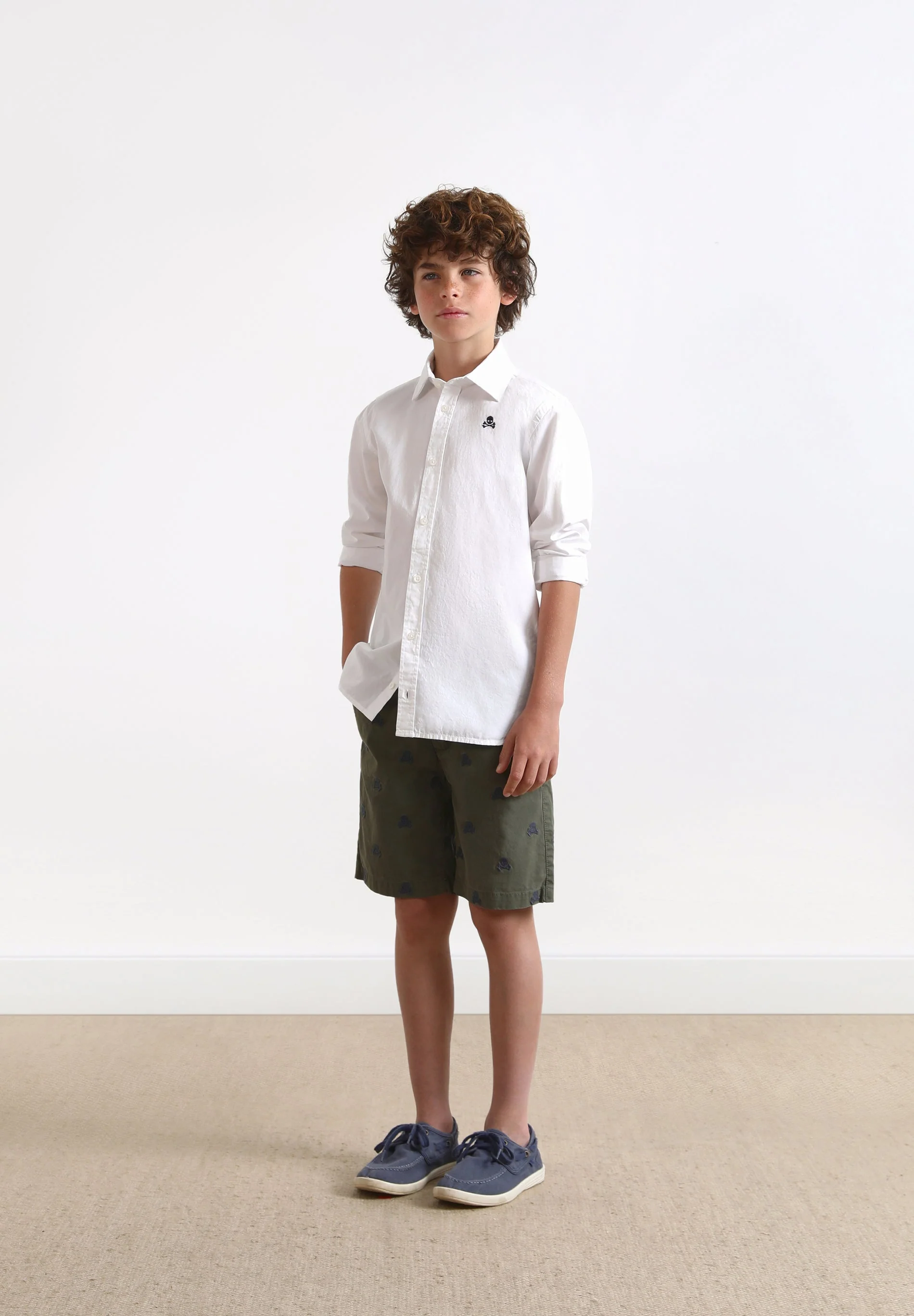 CLASSIC SHIRT WITH SKULL - Image 2