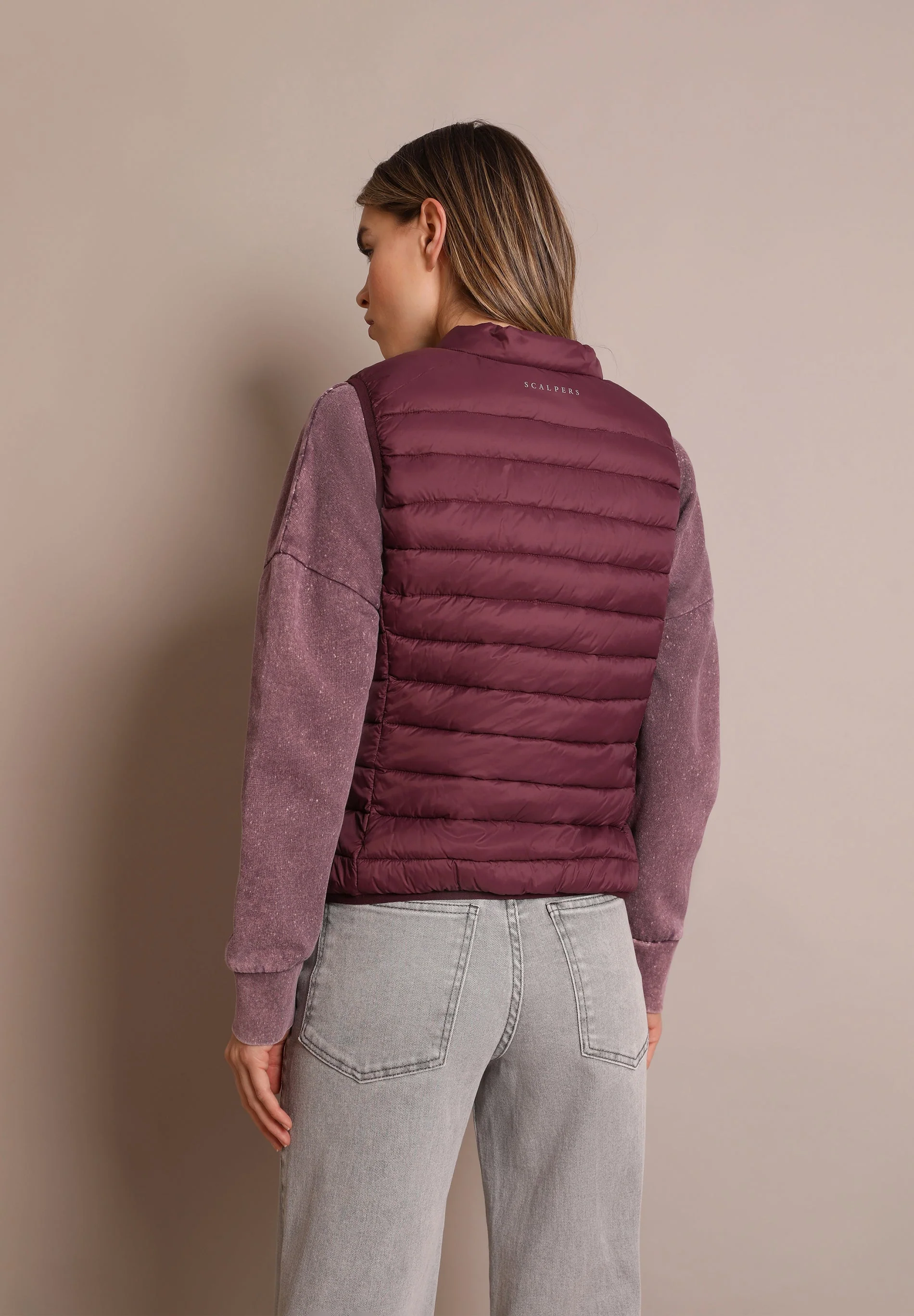 QUILTED GILET WITH SKULL DETAIL - Image 5
