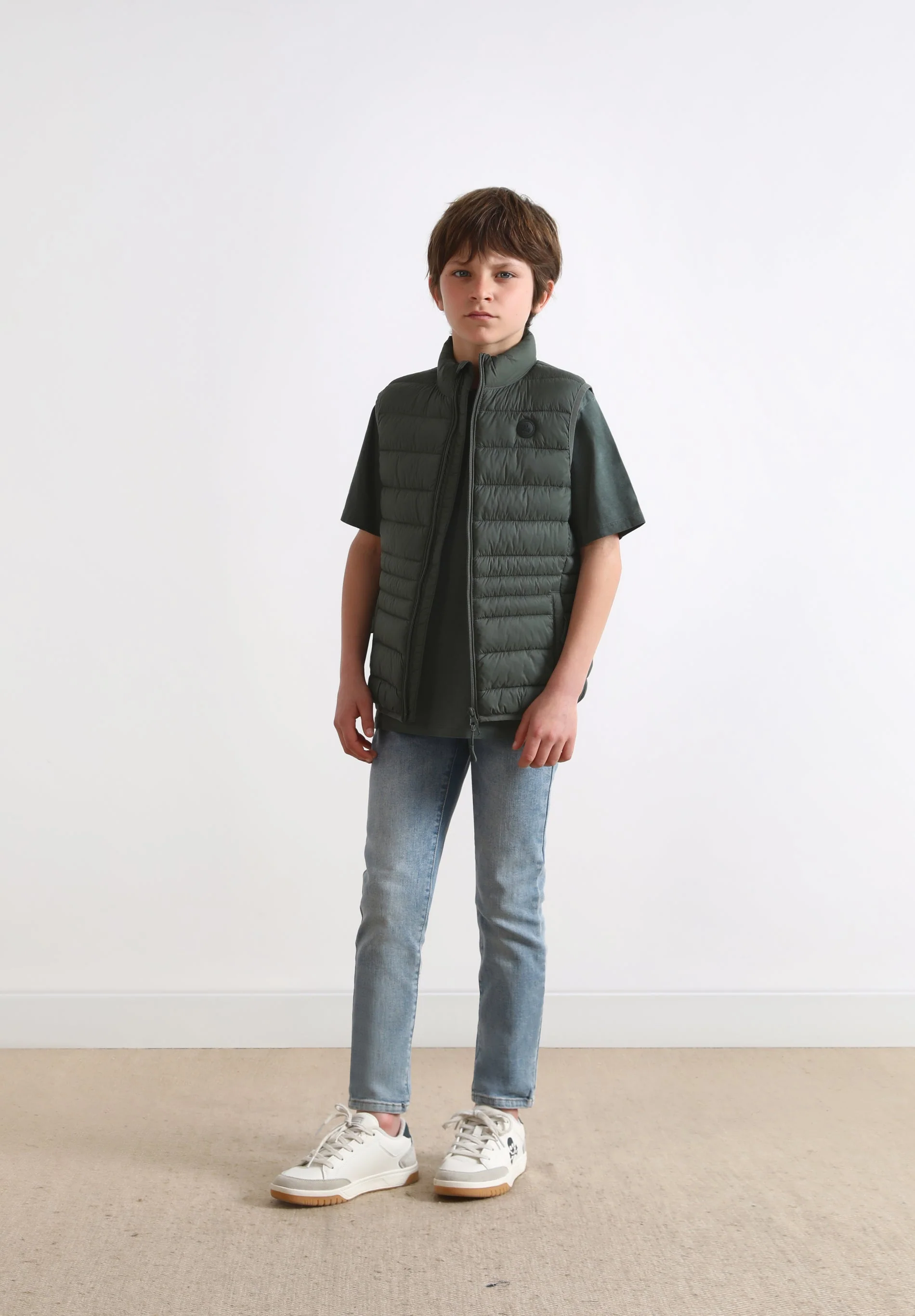 LIGHT PUFFER GILET SKULL - Image 4