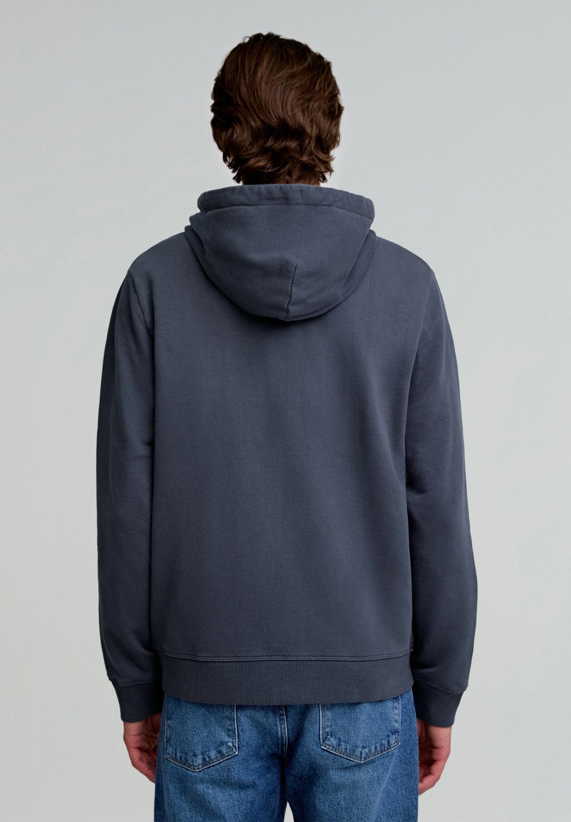 HOODIE WITH CONTRAST EMBROIDERY - Image 4
