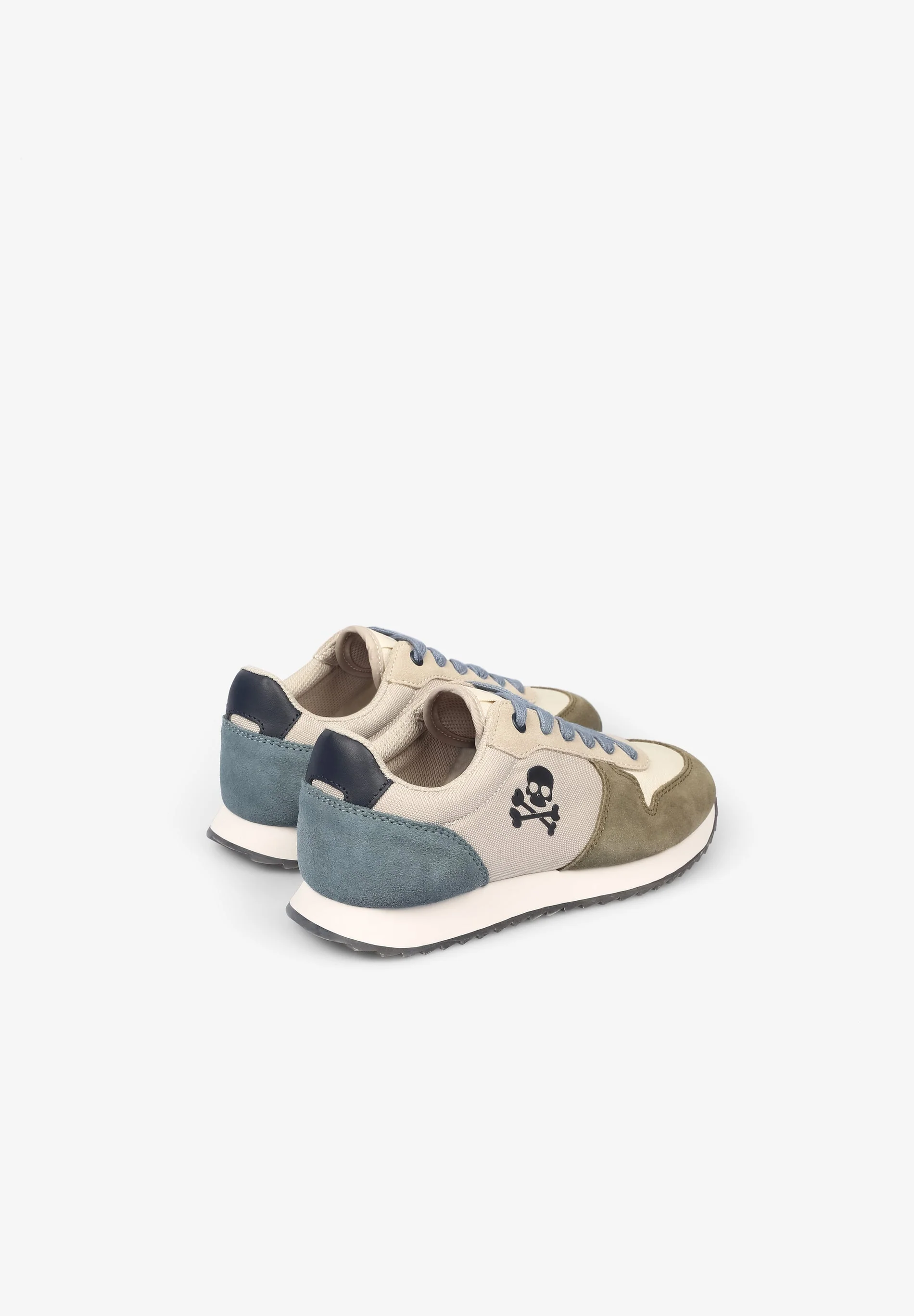 SNEAKERS WITH SKULL INSIGNIA - Image 4