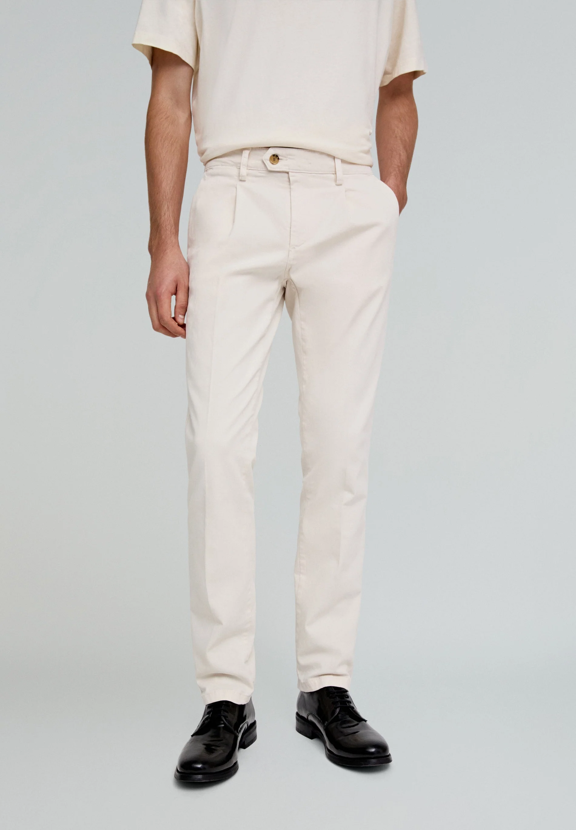 PLEATED CHINOS - Image 2