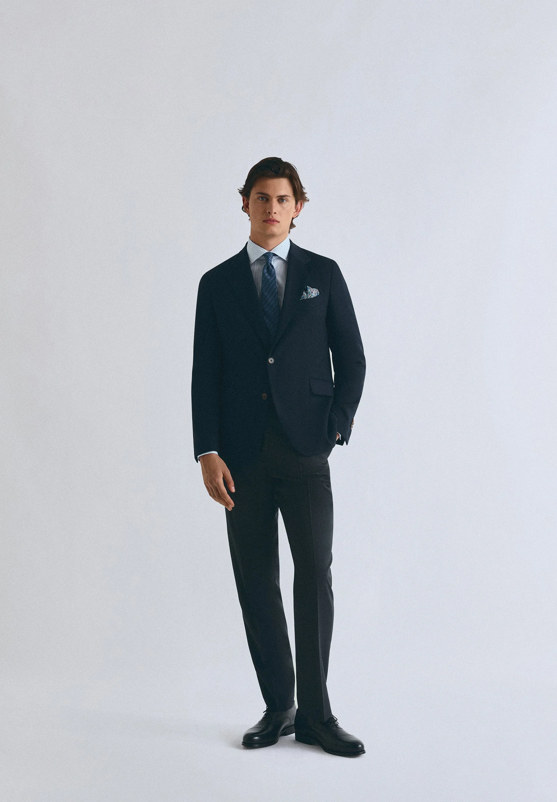 CLASSIC WOOL BLAZER