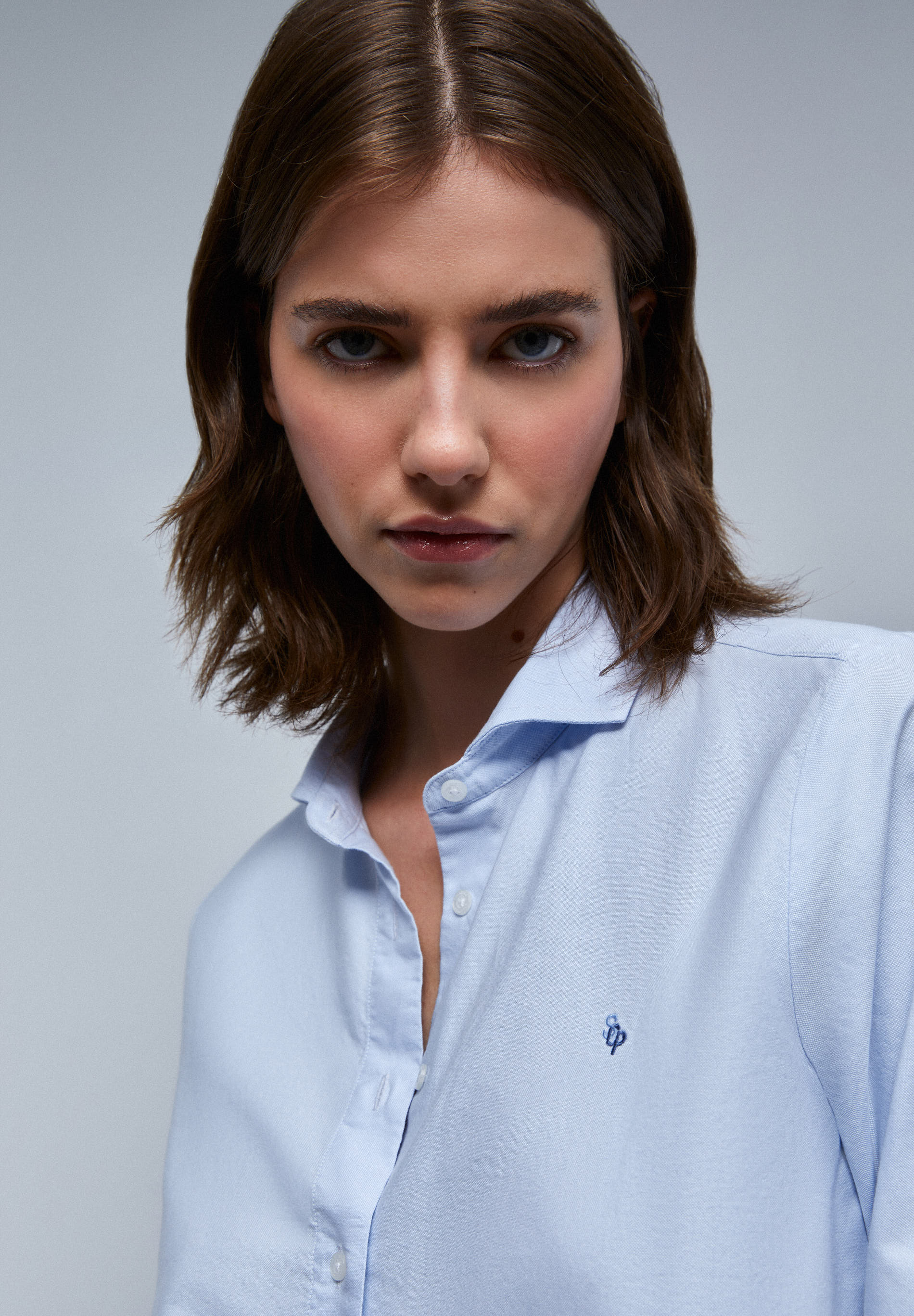 CLASSIC SHIRT WITH EMBROIDERED CHEST - Image 3