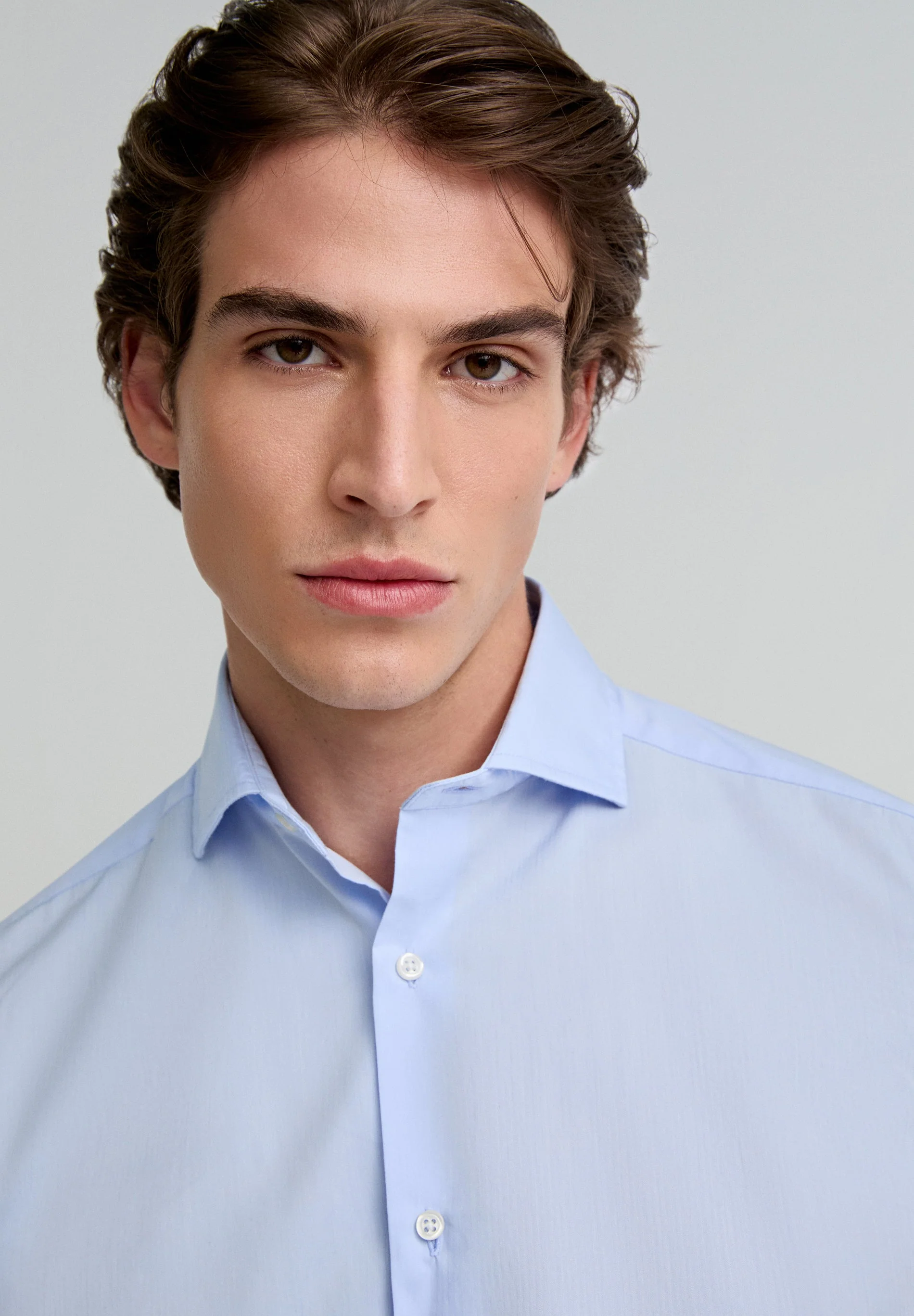CLASSIC CUFF DRESS SHIRT - Image 4