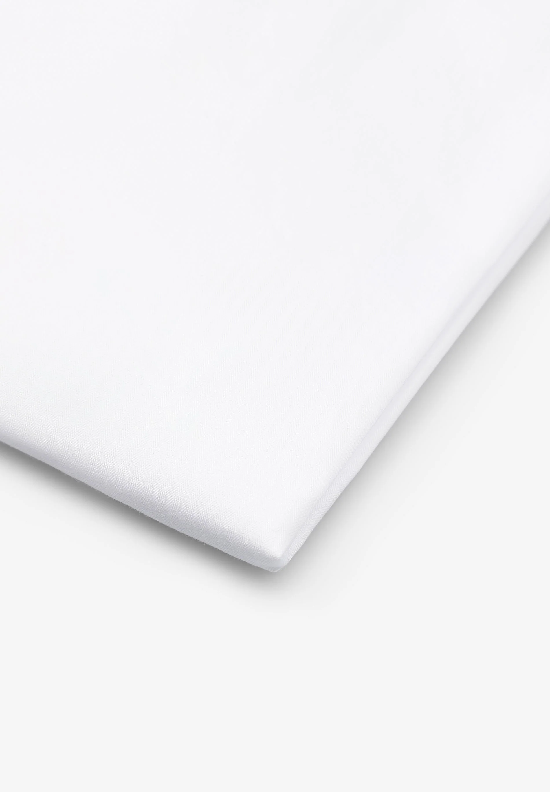 CLASSIC CUFF DRESS SHIRT - Image 2