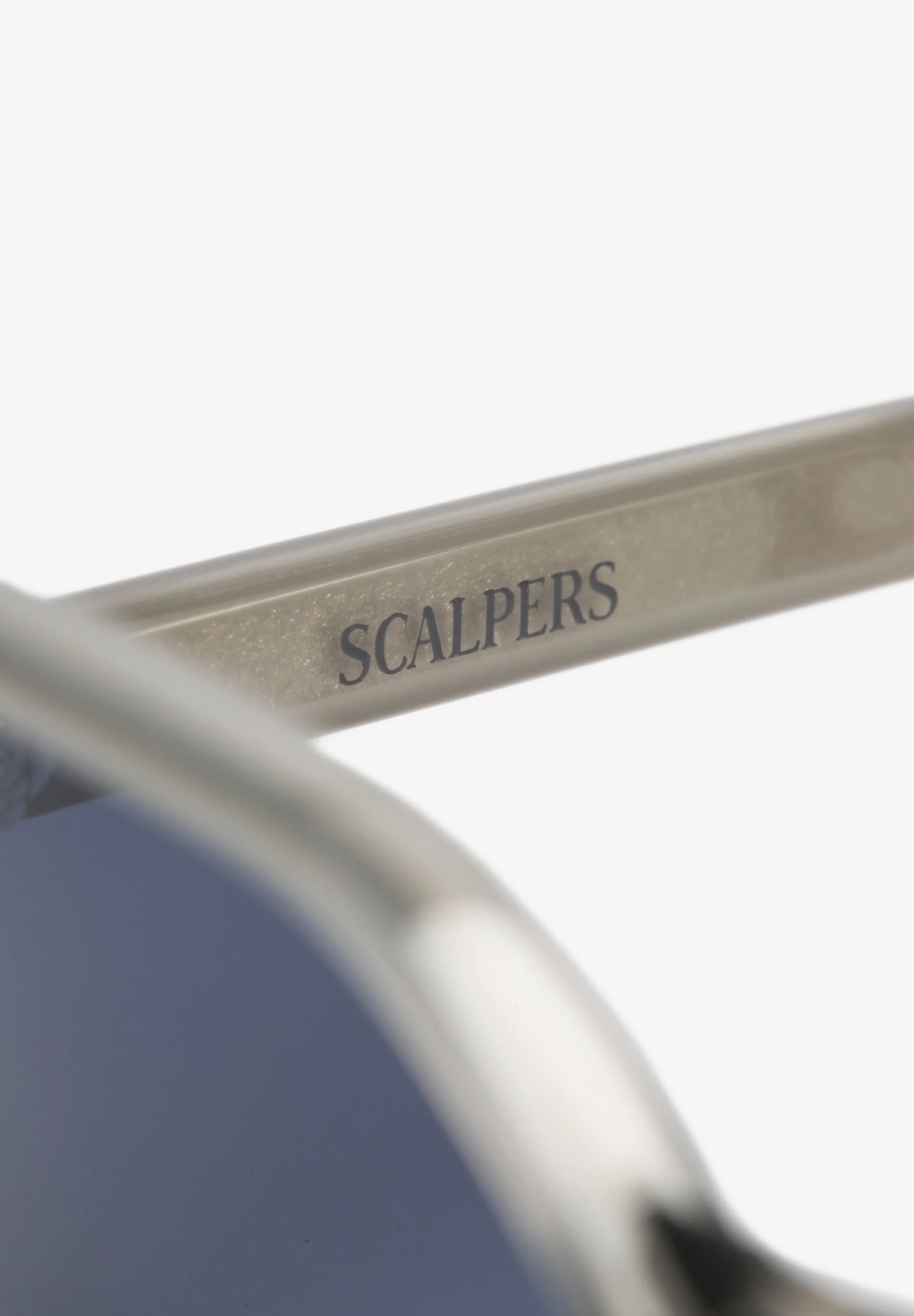 FINE OVAL SUNGLASSES - Image 5