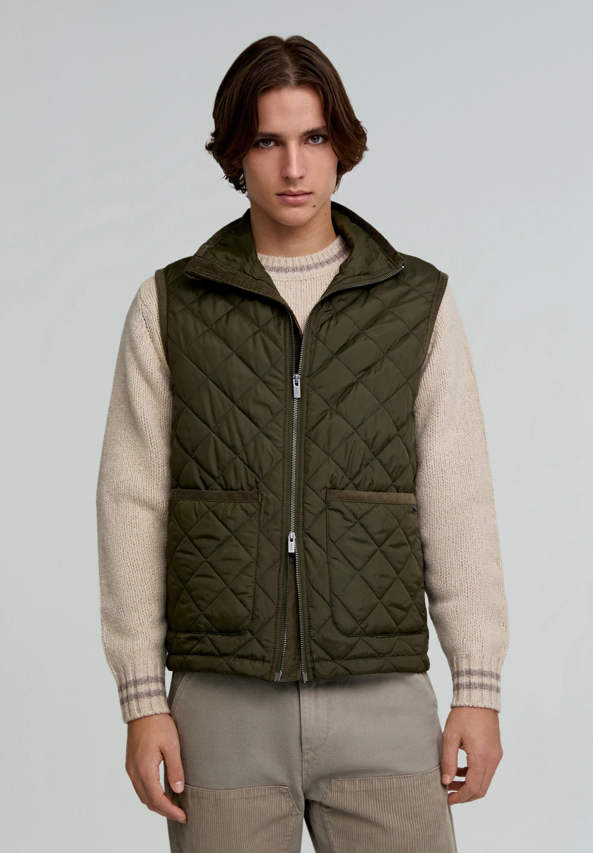 ICON HIKE VEST - Image 4