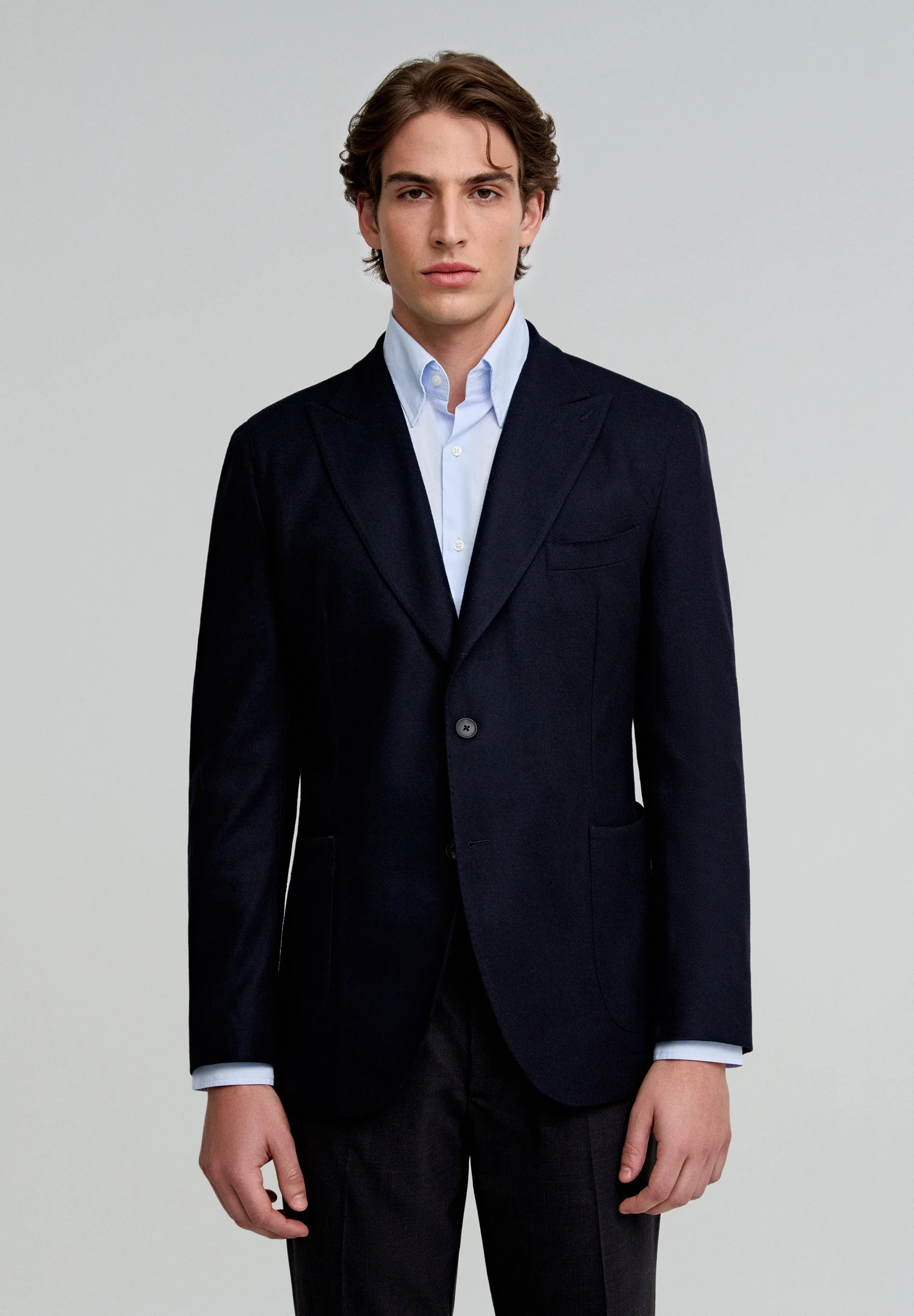 PREMIUM WOOL PEAK-LAPEL BLAZER - Image 2