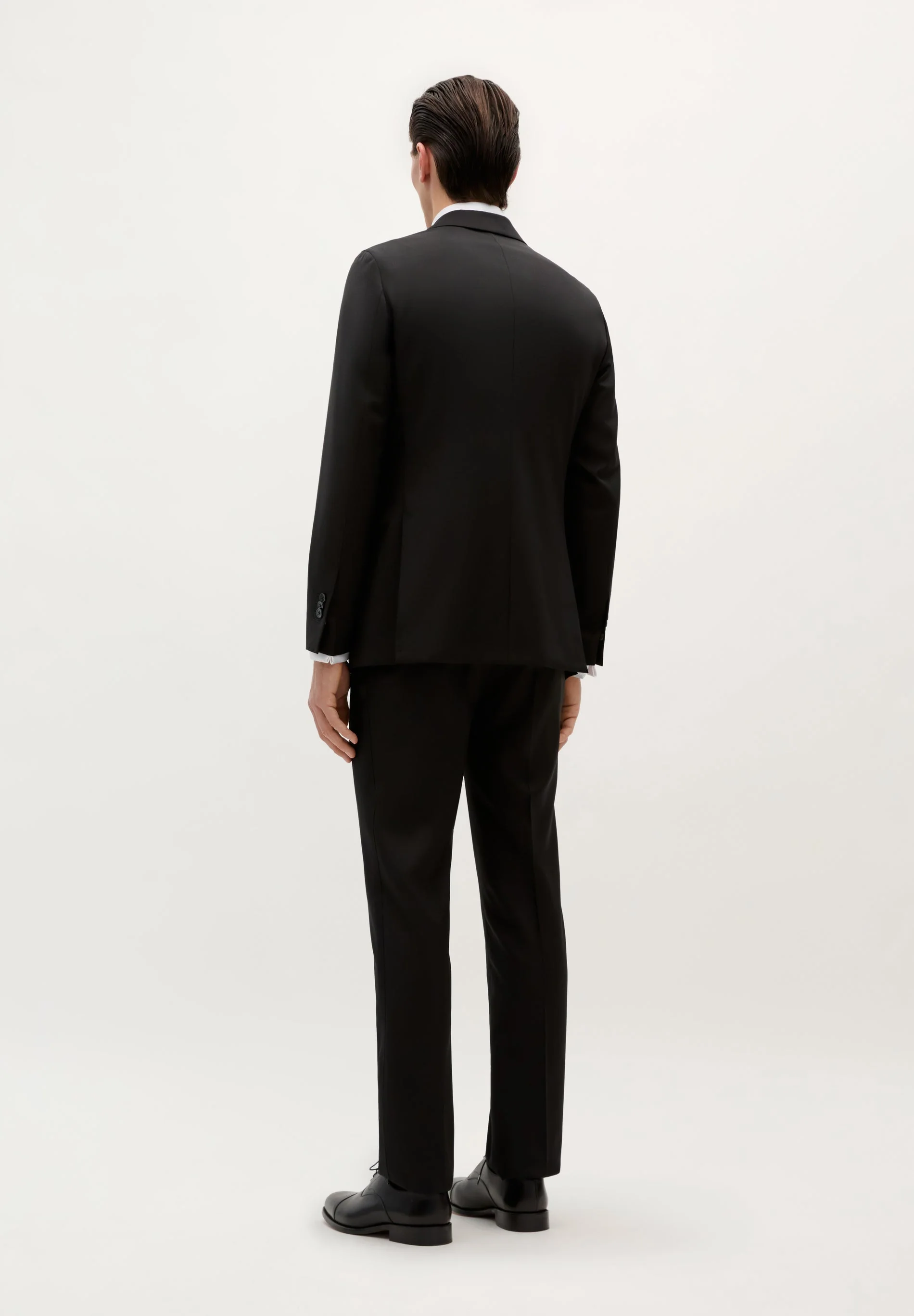 TUXEDO - Image 17