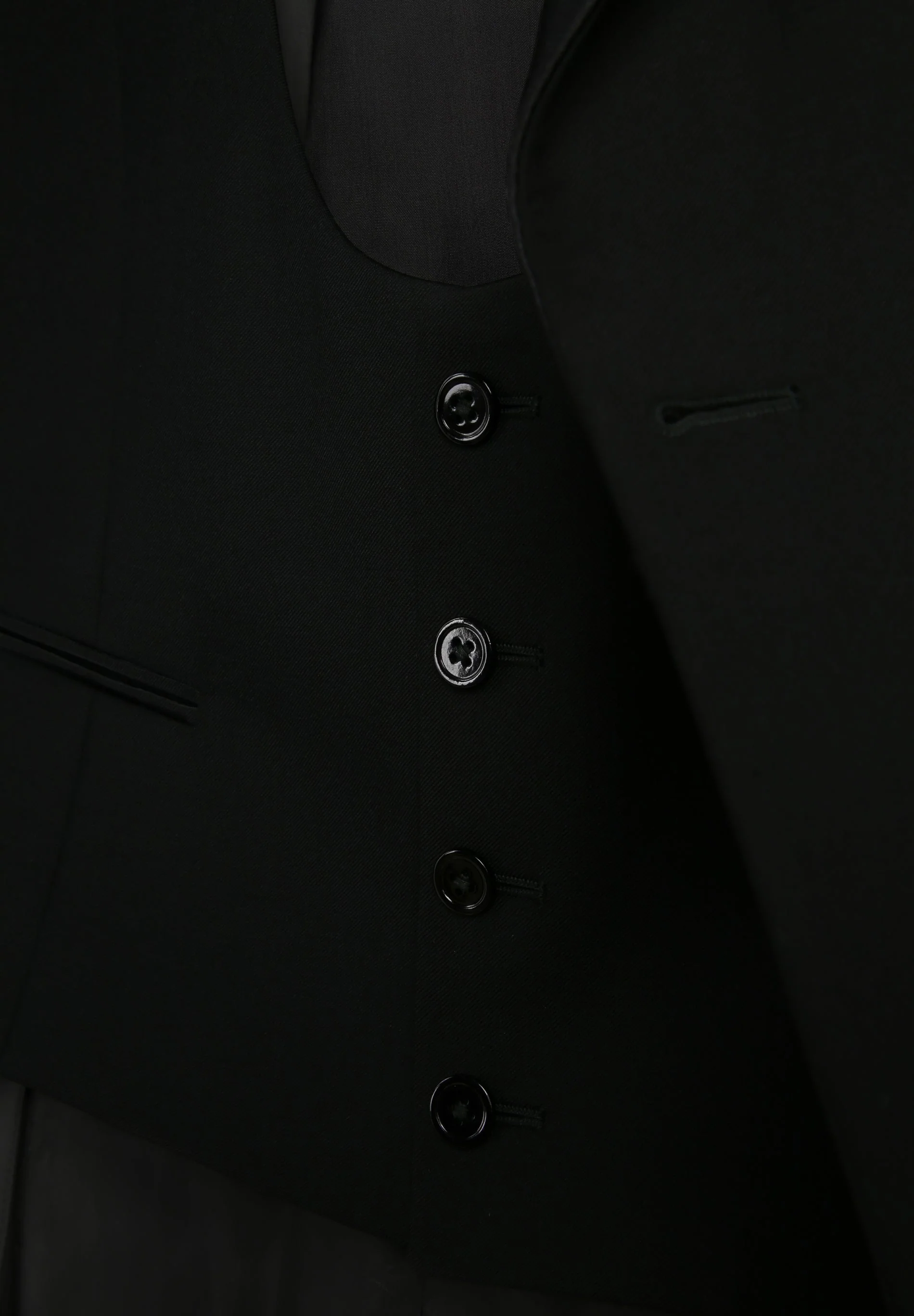 TUXEDO - Image 25