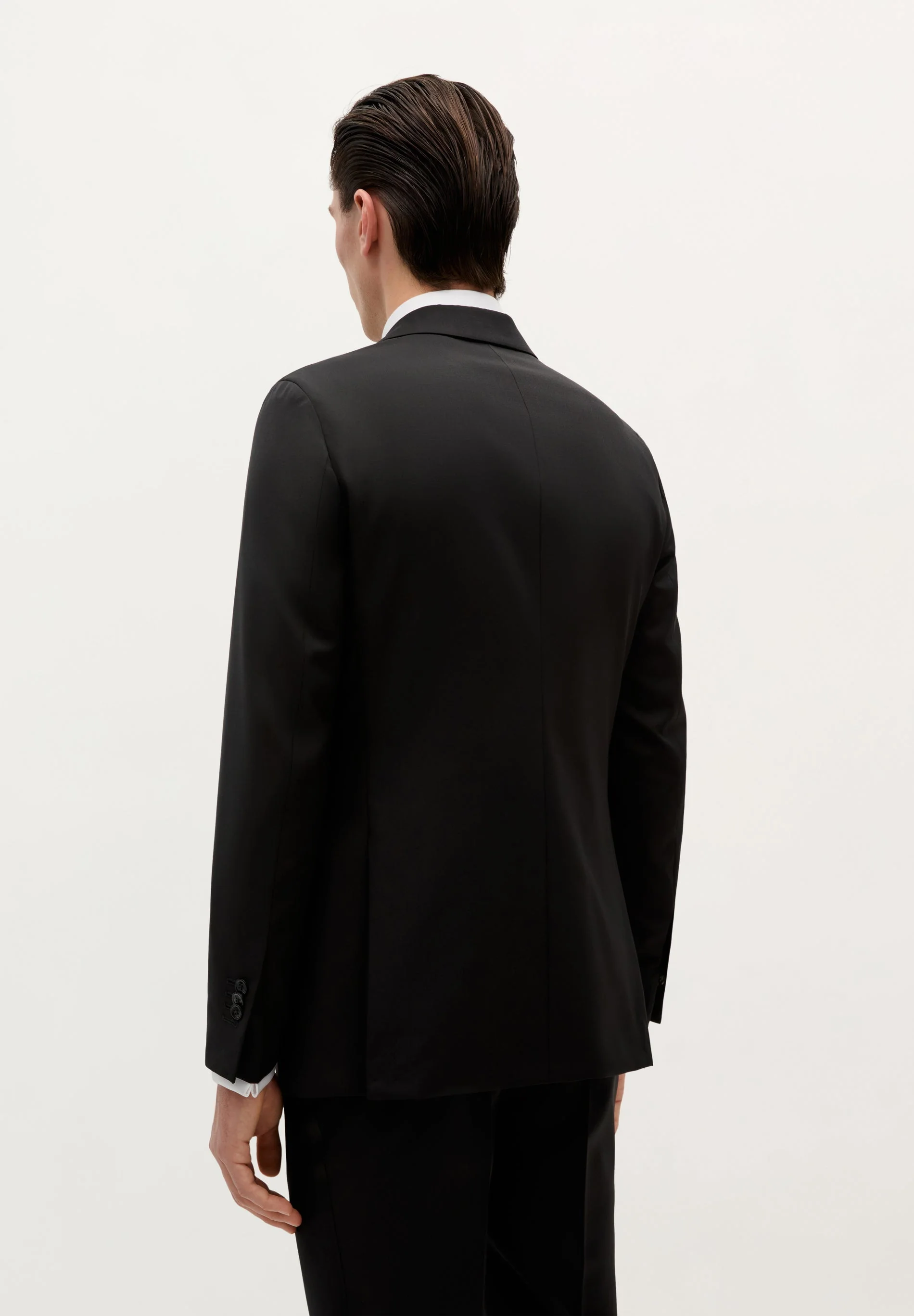 TUXEDO - Image 6