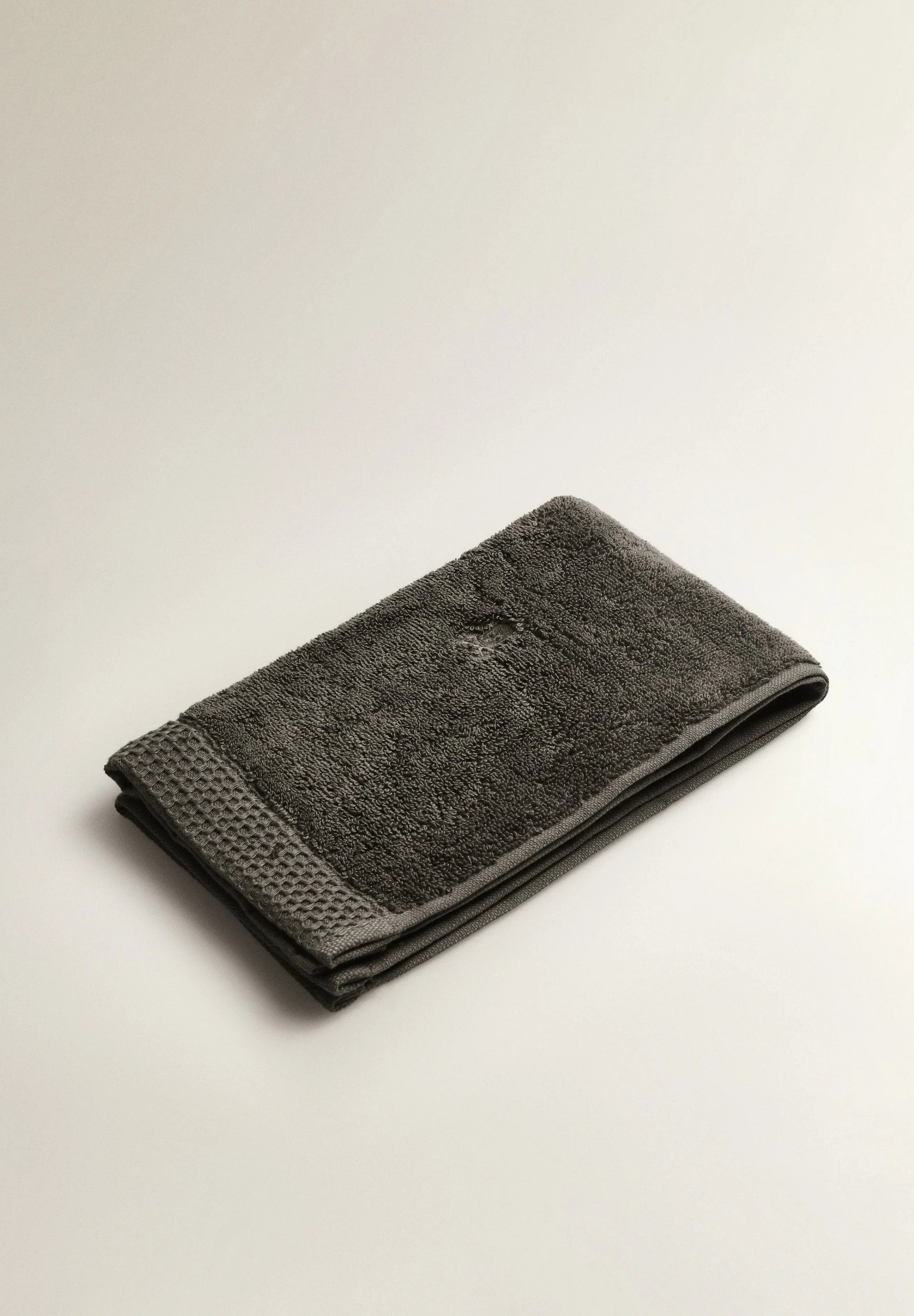 NIDUS TOWEL - Image 2