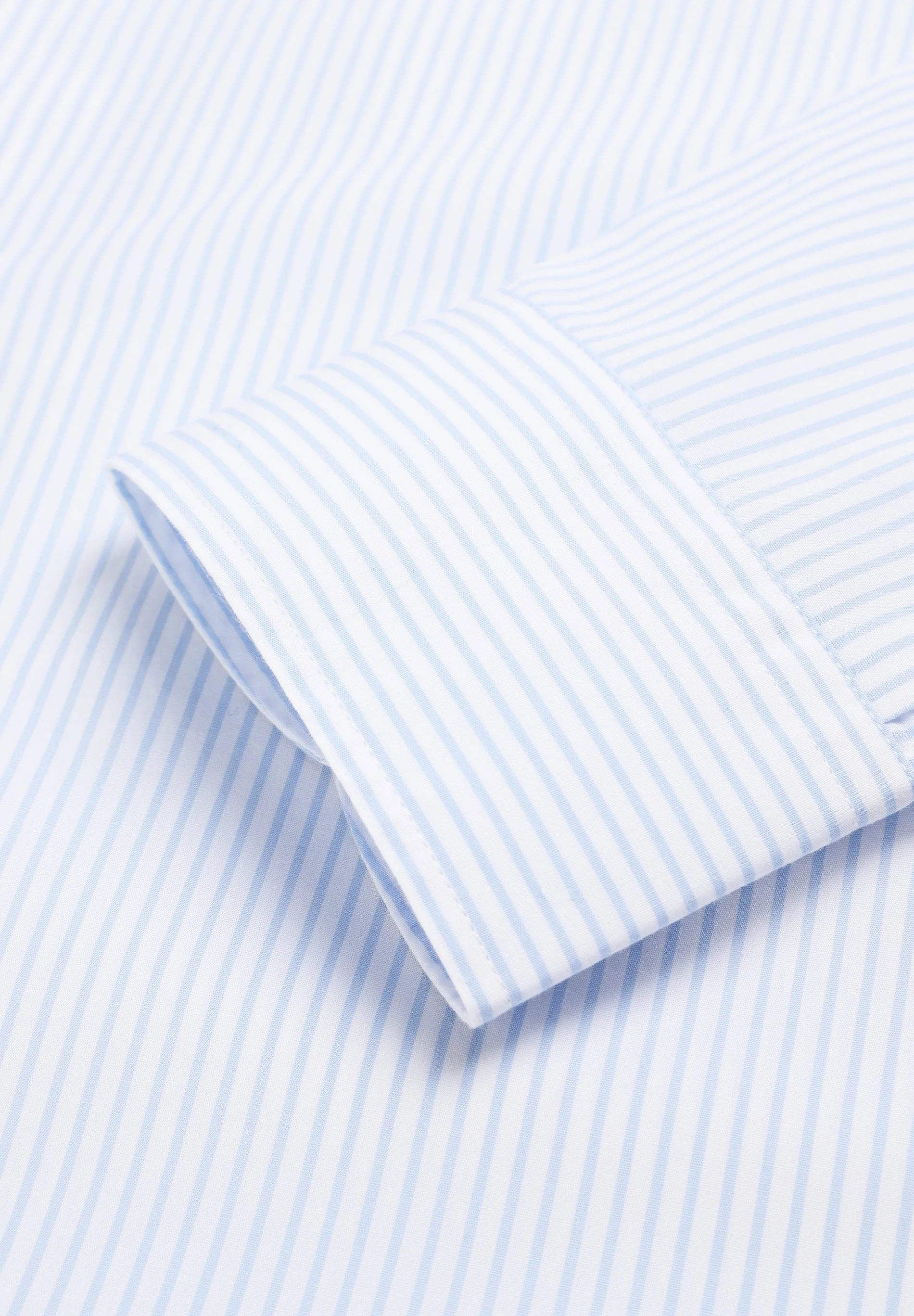 CLASSIC SMART SHIRT - Image 4