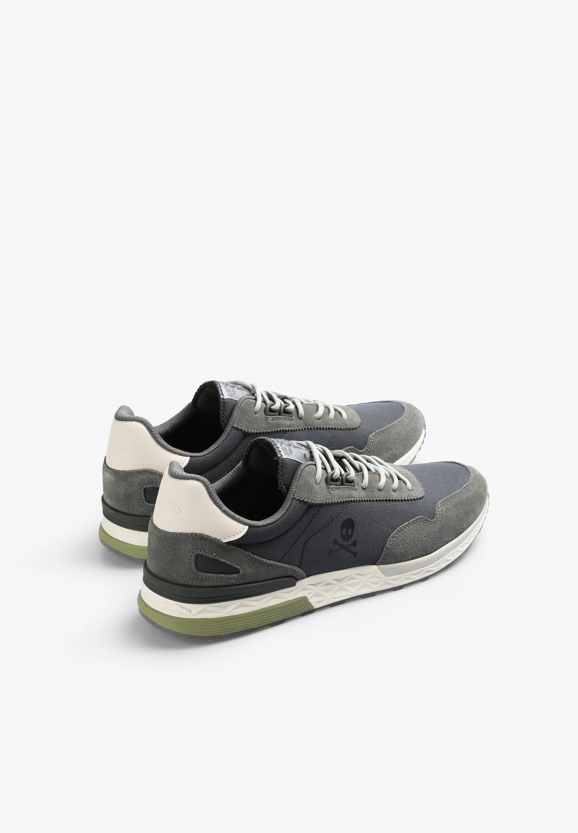 SNEAKERS WITH SIDE SKULL - Image 3