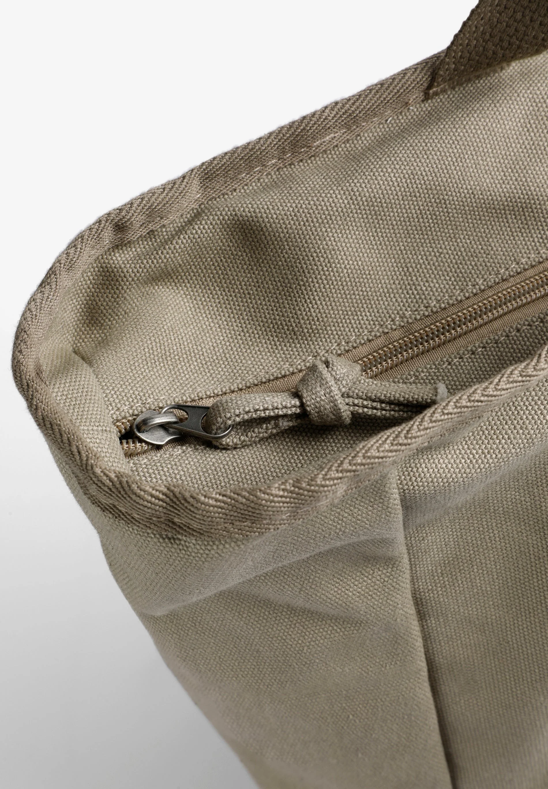 CANVAS BACKPACK - Image 6