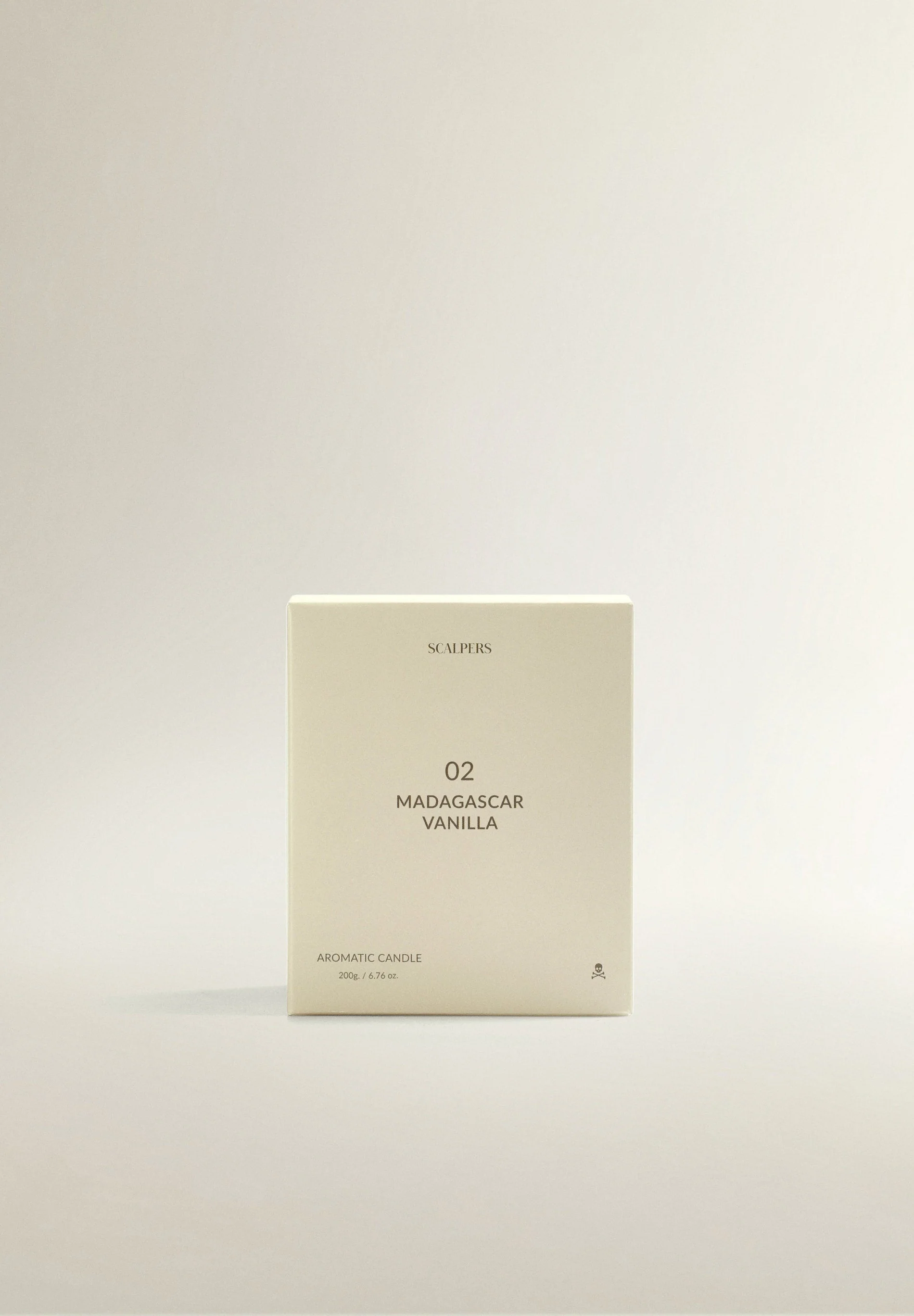 02 MADAGSCAR VANILLA 200G SCENTED CANDLE - Image 3