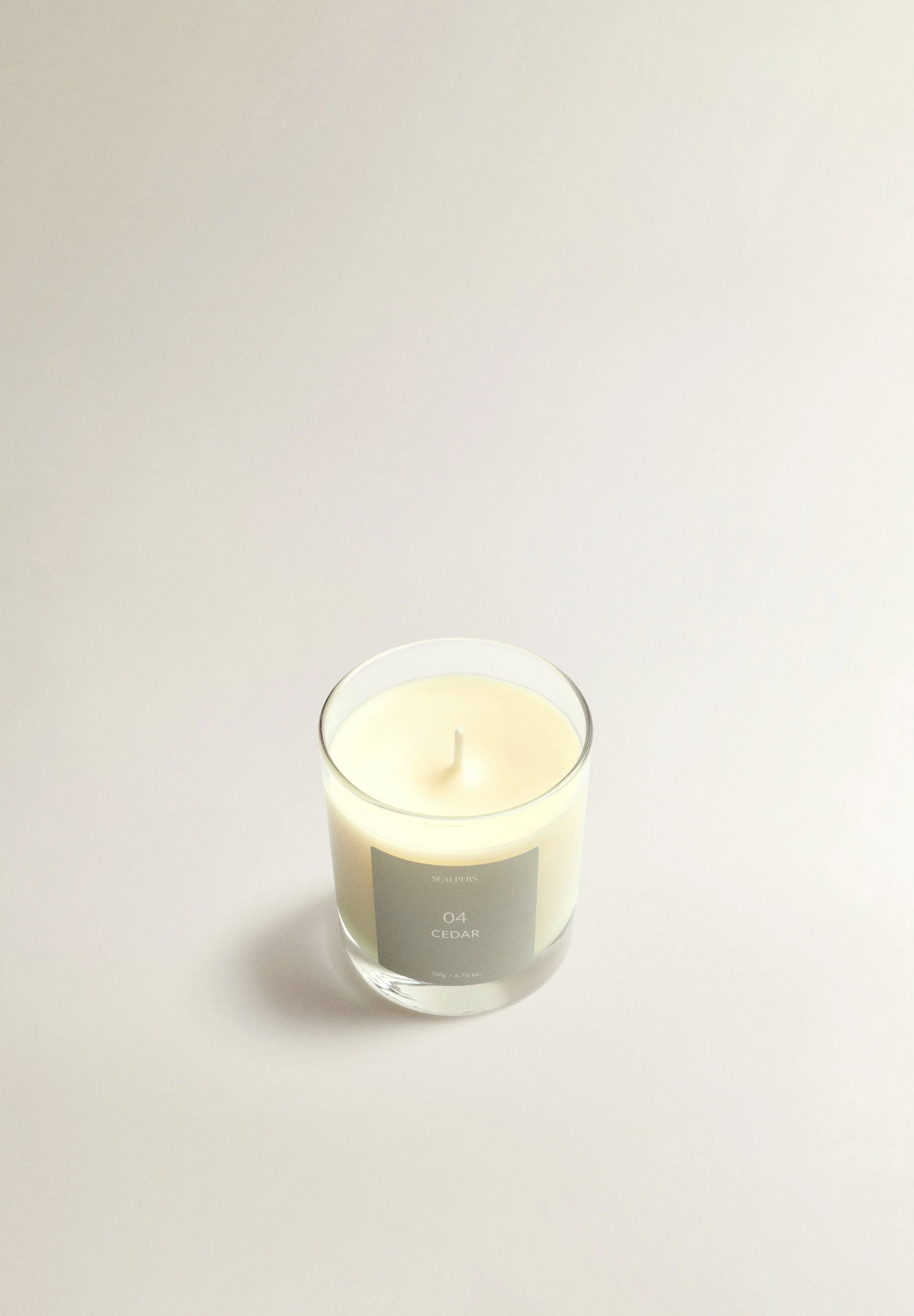 04 CEDAR 220G SCENTED CANDLE - Image 2