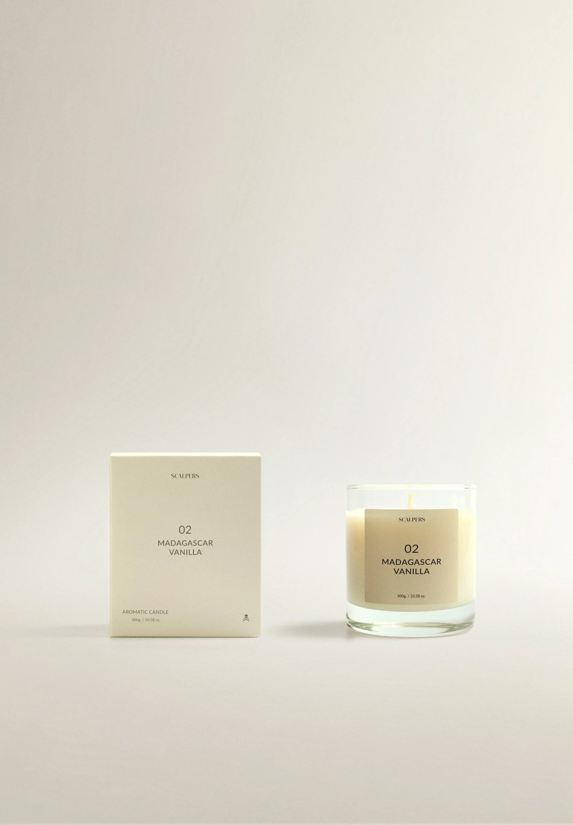 02 MADAGSCAR VANILLA 300G SCENTED CANDLE - Image 4
