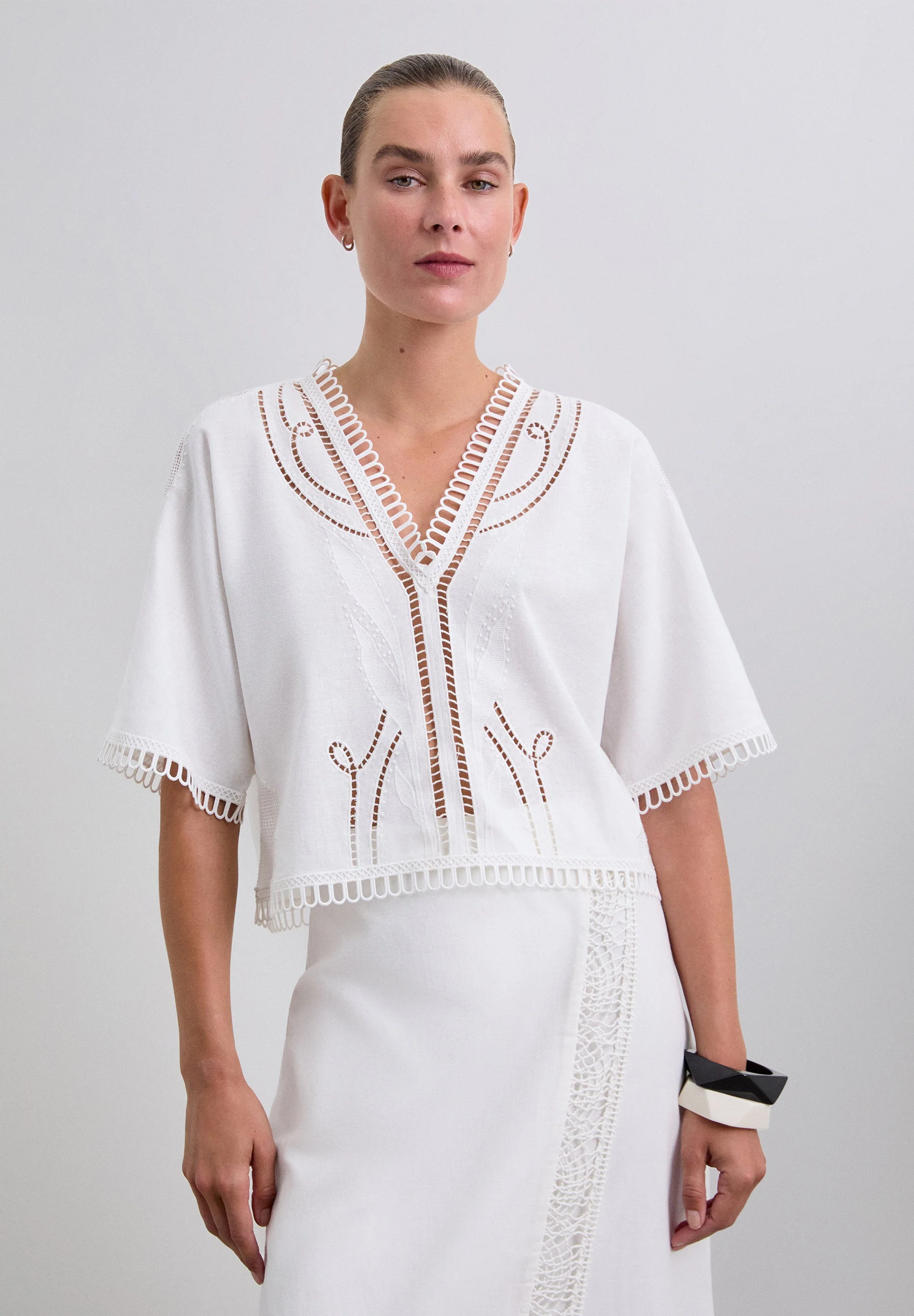 BLOUSE WITH LACE DETAILS - Image 3