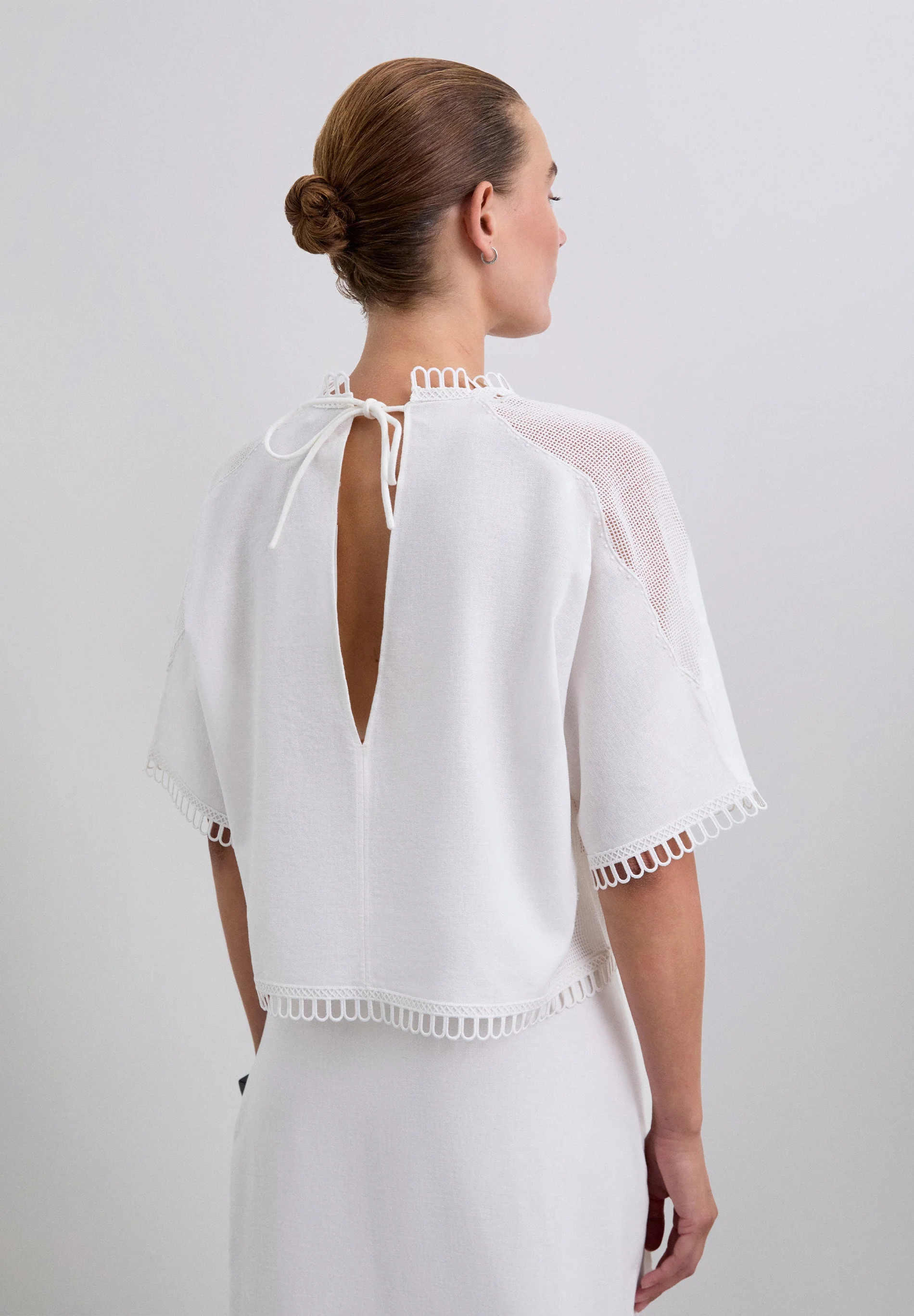BLOUSE WITH LACE DETAILS - Image 4