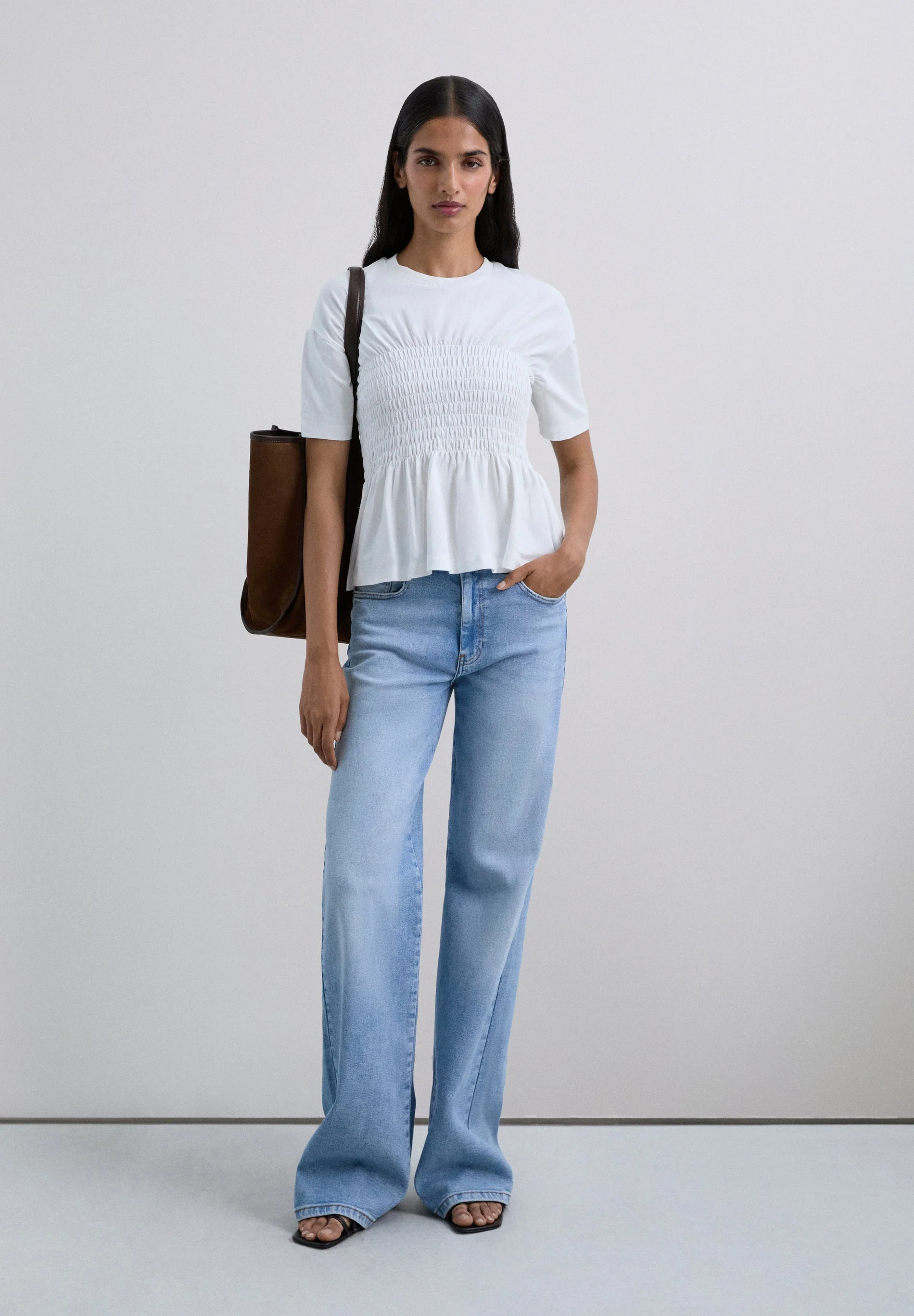 SMOCKED T-SHIRT - Image 2