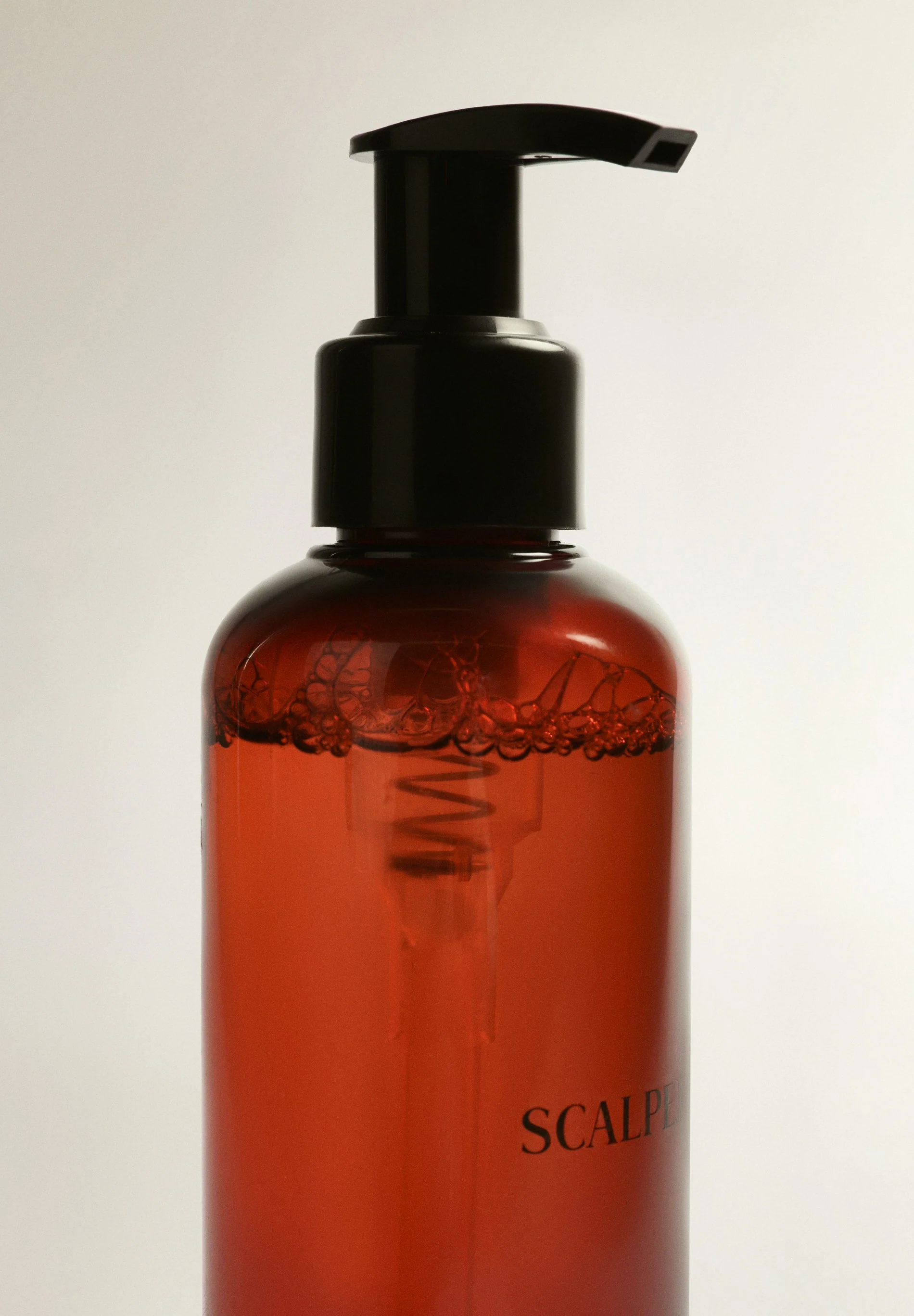 06 250ML CITRUS, FLORAL, GREEN LIQUID SOAP - Image 3