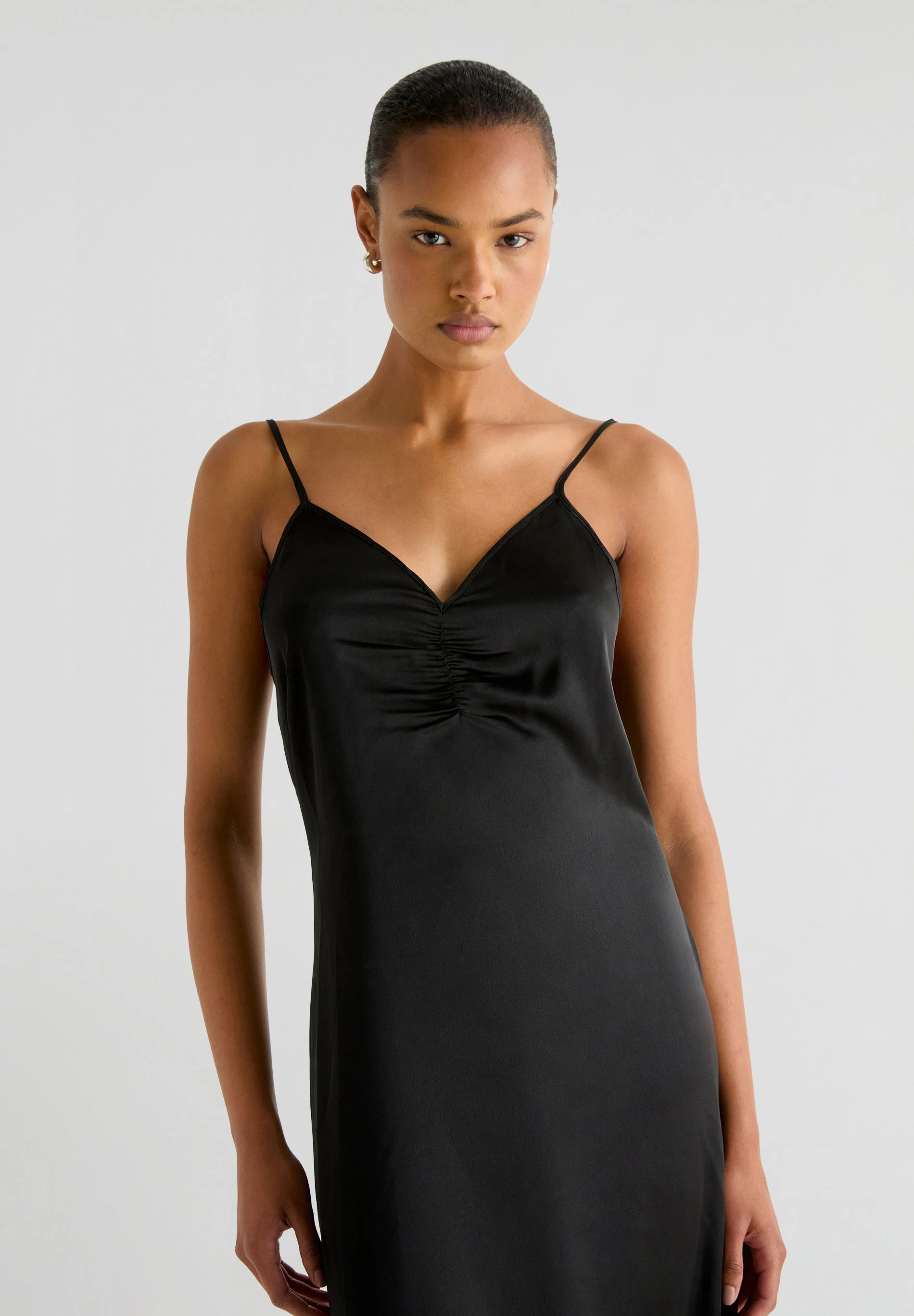 XM LACE DRESS - Image 9