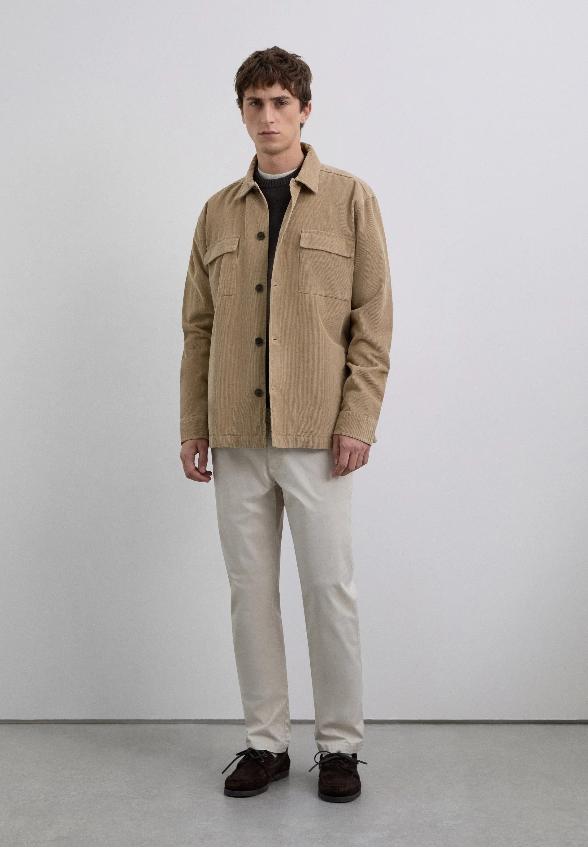 CASUAL CHINO TROUSERS