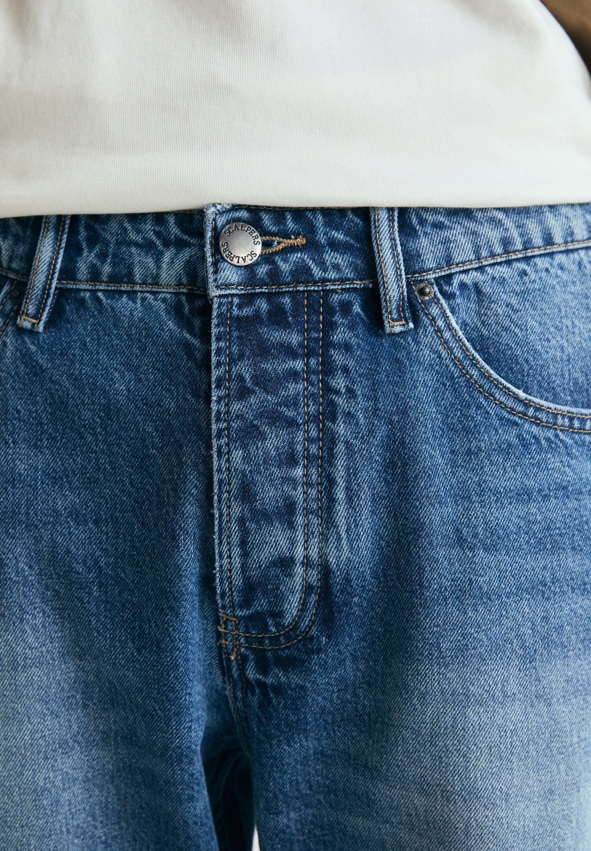 CROPPED FIT JEANS - Image 3