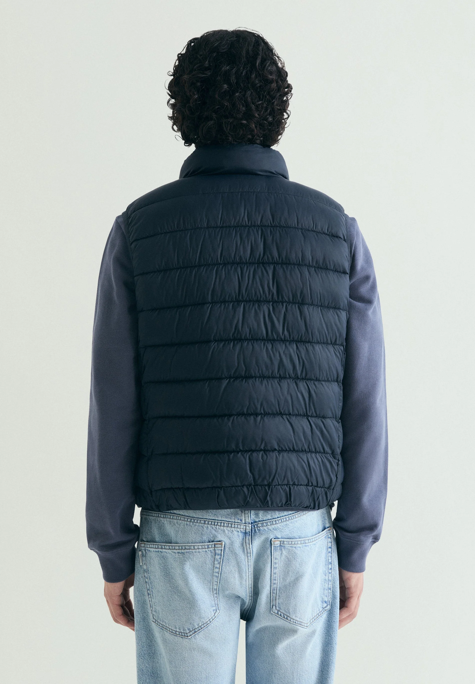 LIGHTWEIGHT PUFFER VEST - Image 4