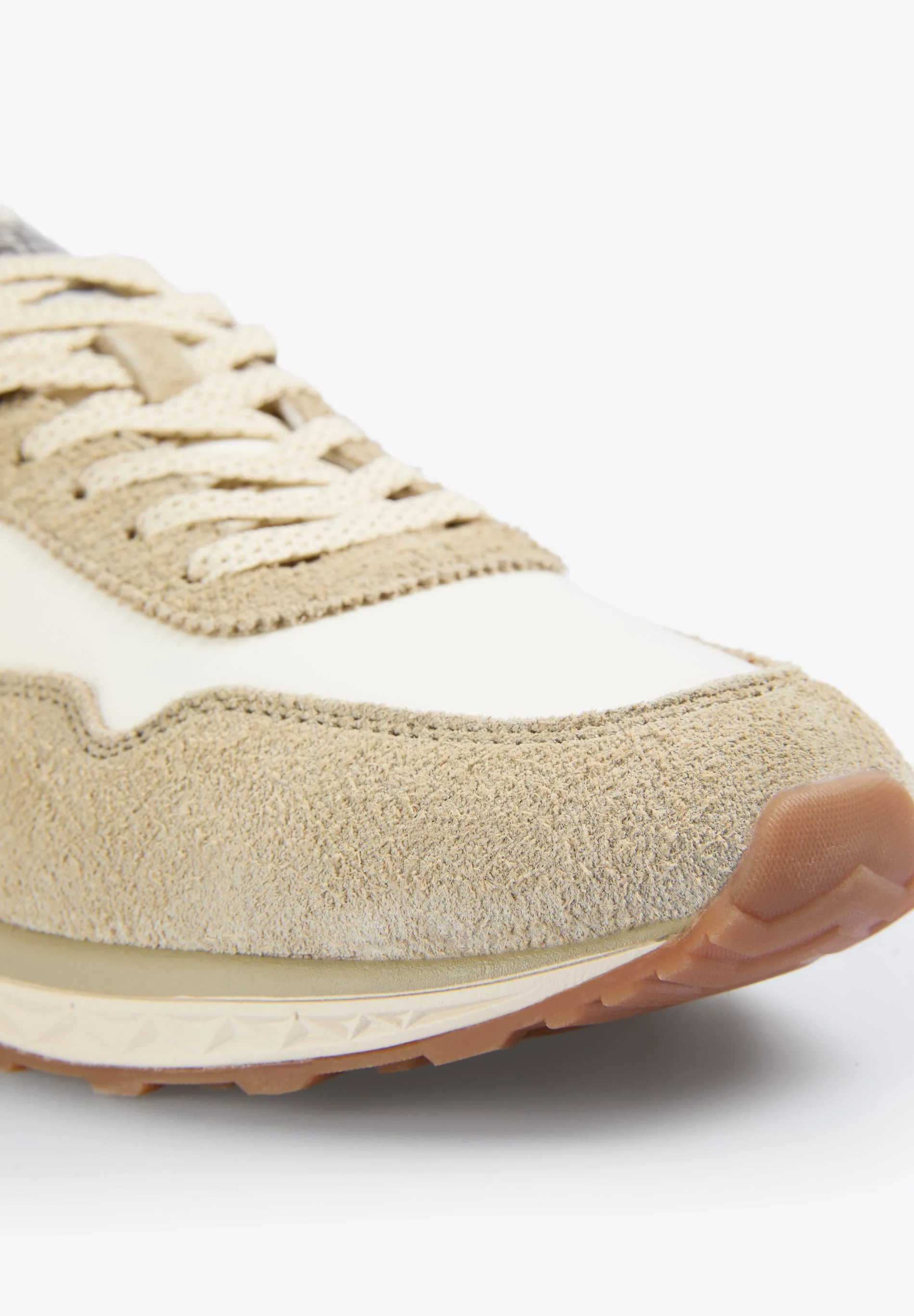 SNEAKERS WITH SIDE SKULL - Image 7