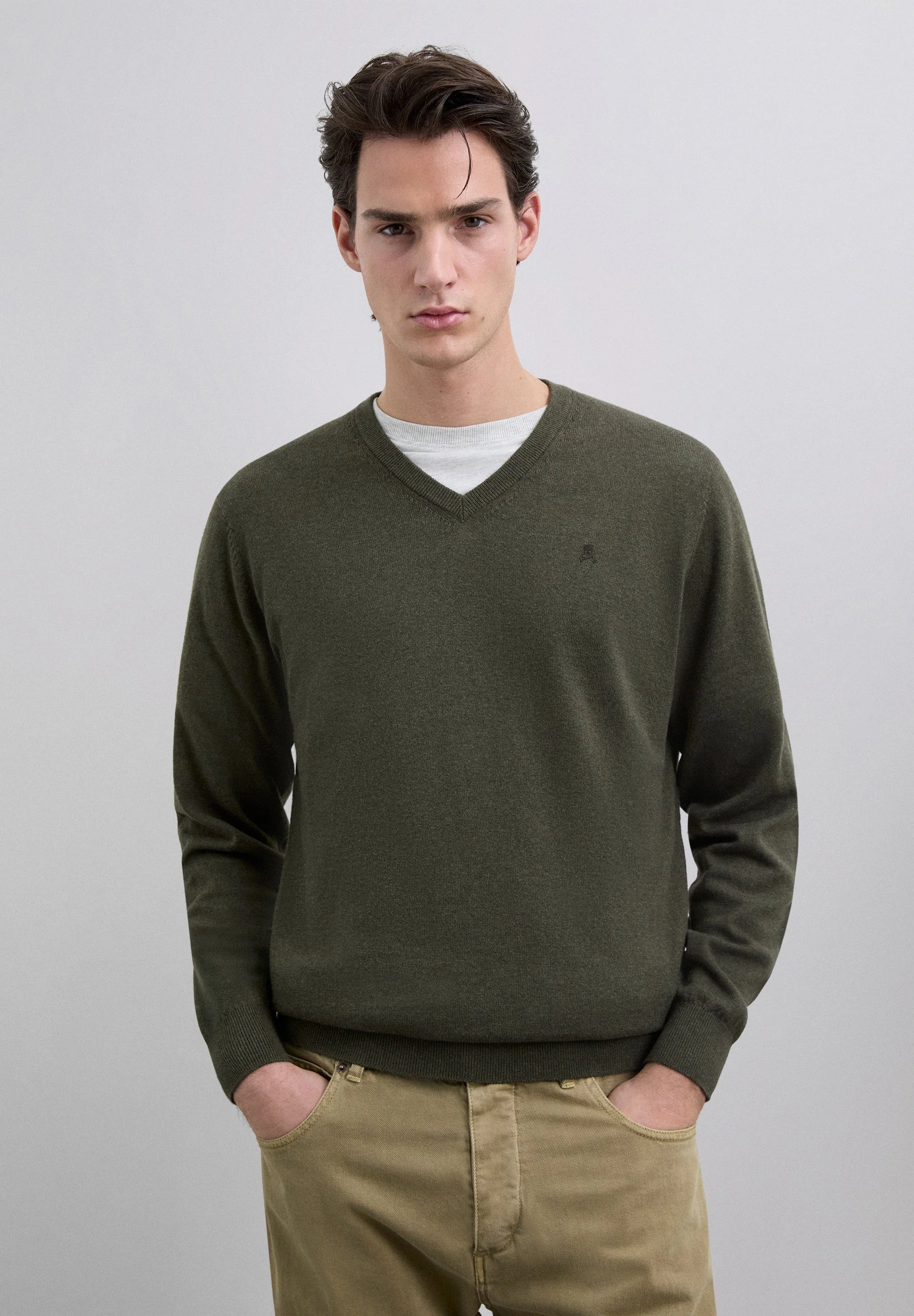 V-NECK SKULL SWEATER - Image 2