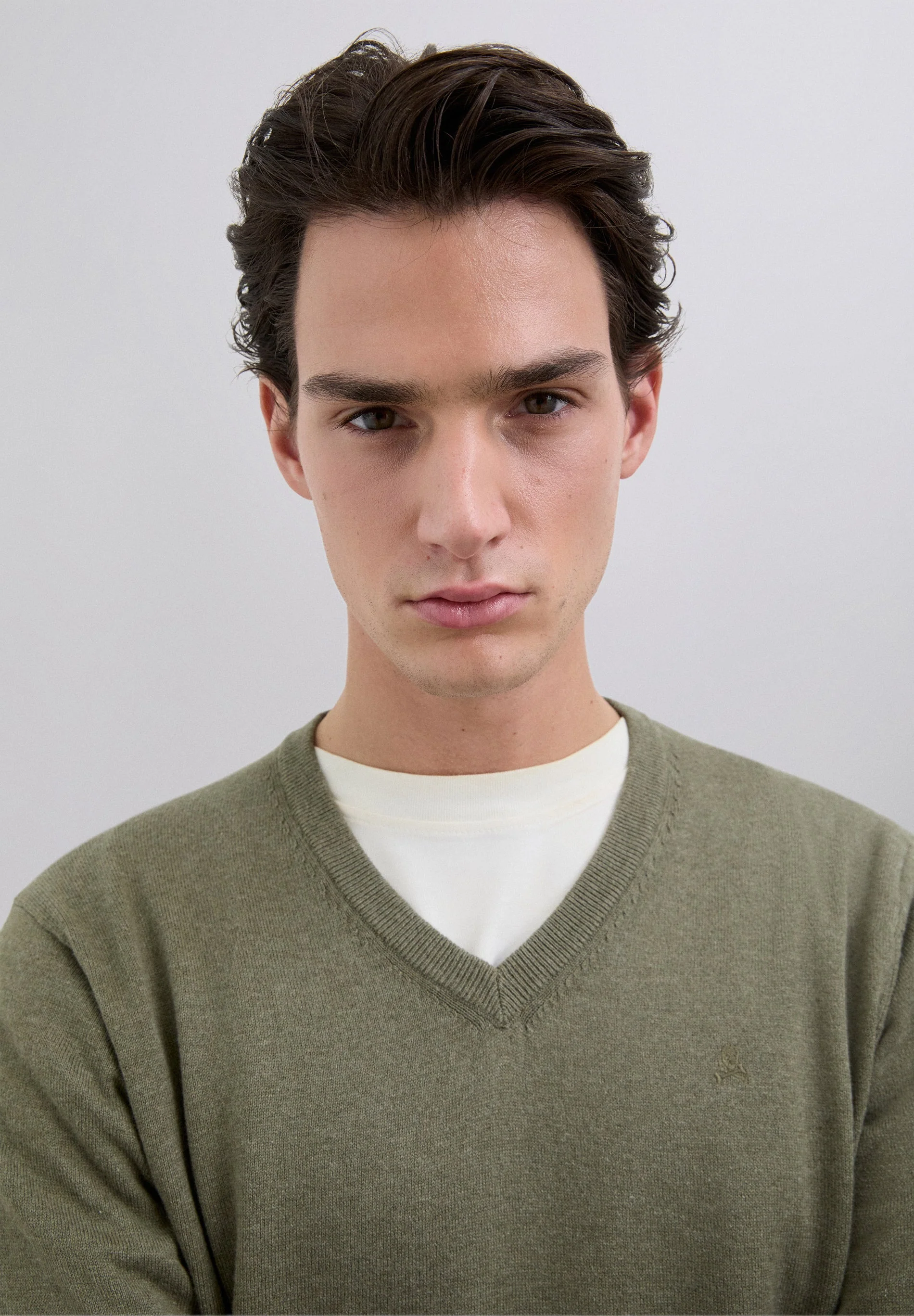 V-NECK SKULL SWEATER - Image 2