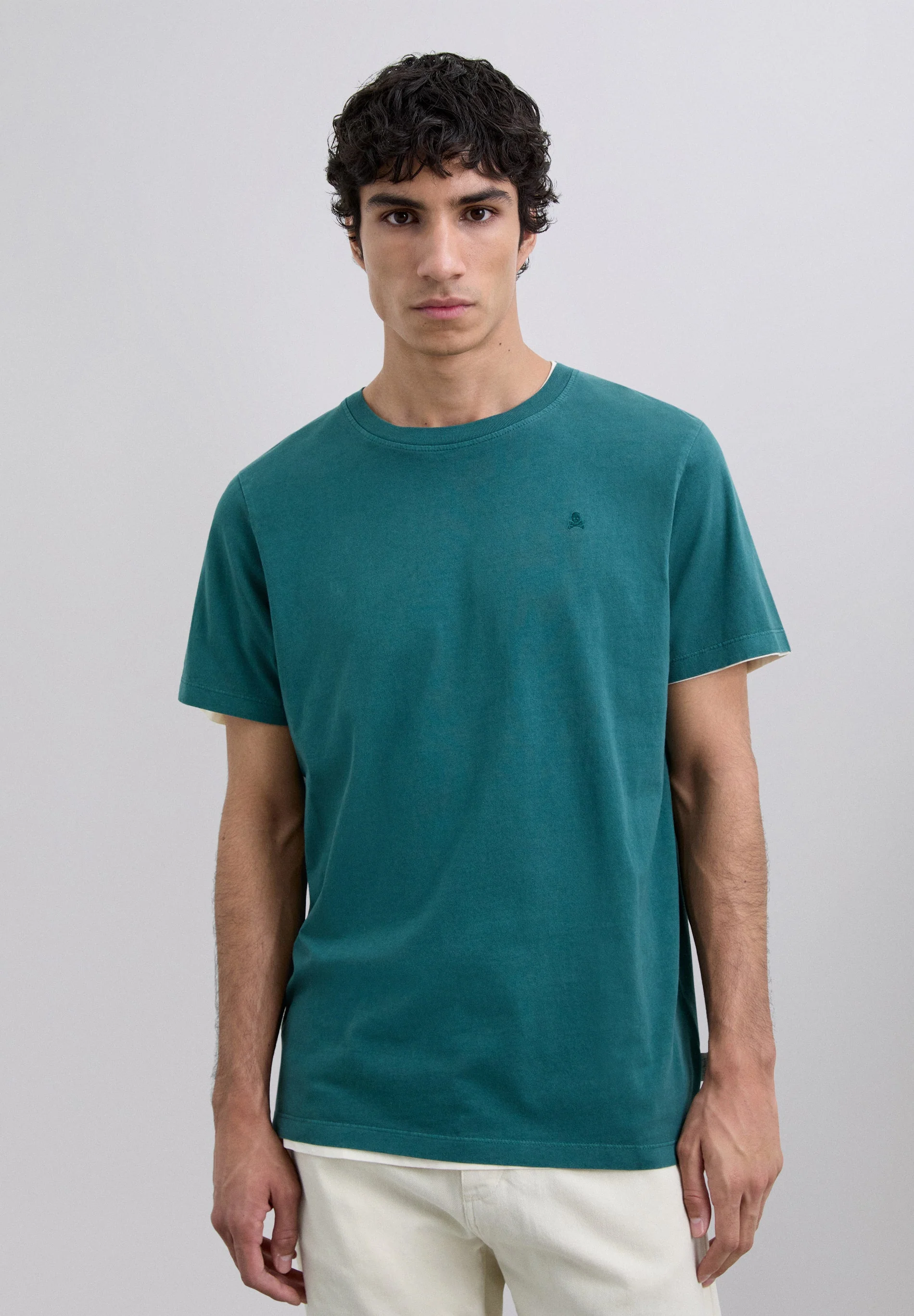 T-SHIRT WITH MATCHING EMBROIDERED SKULL - Image 3