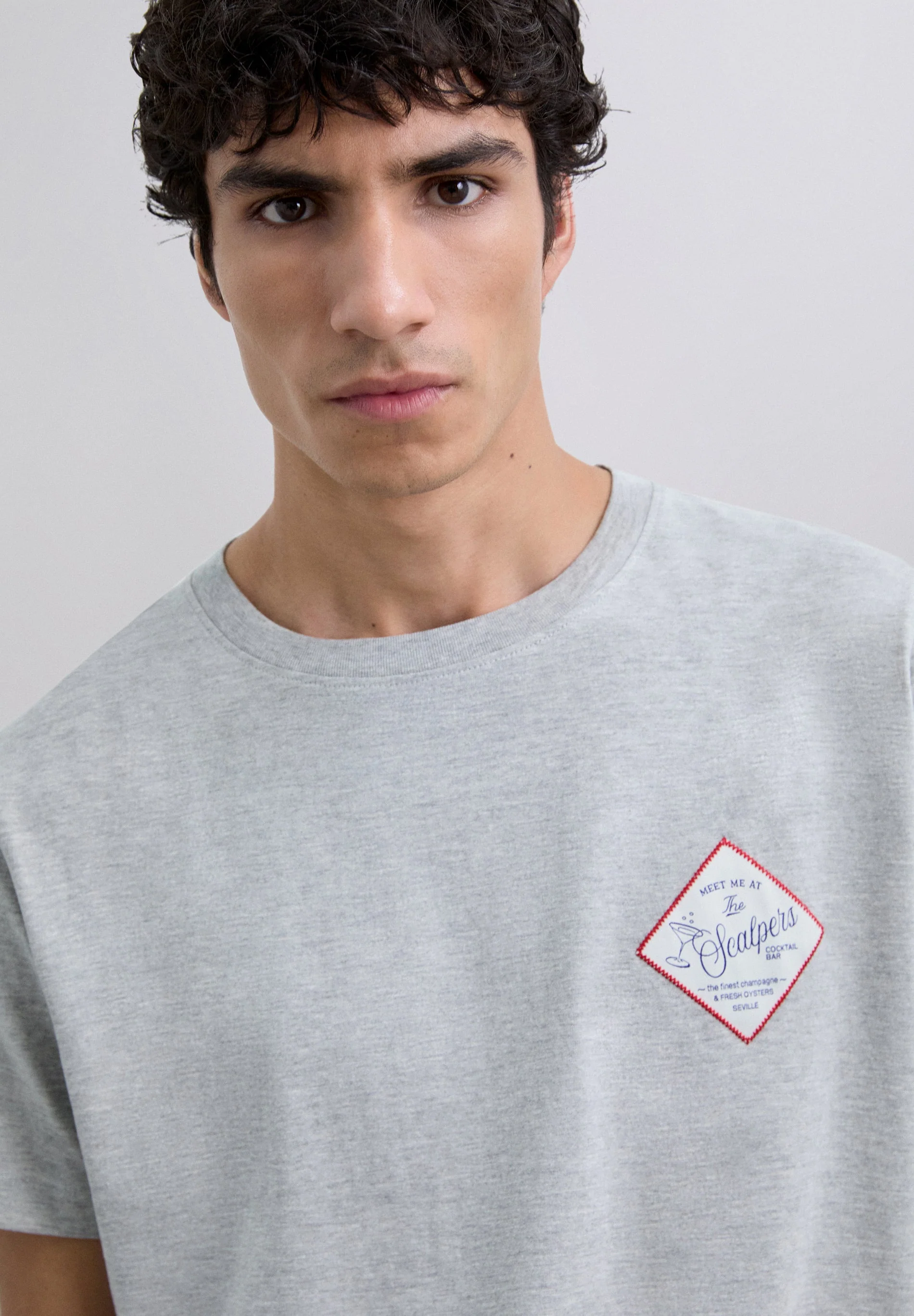 EMBROIDERED LOGO PATCH T-SHIRT - Image 3