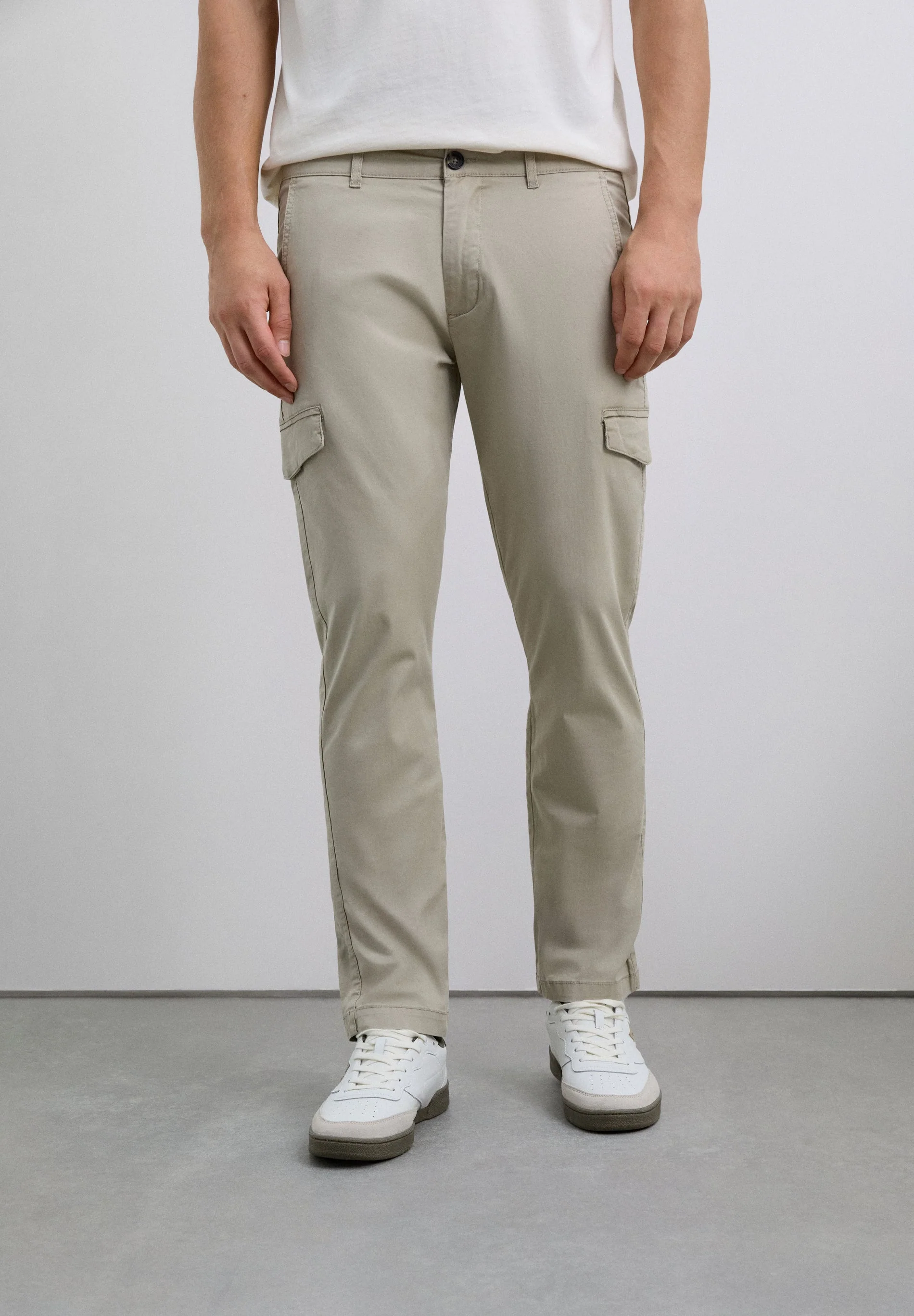 SLIM FIT CARGO TROUSERS - Image 2