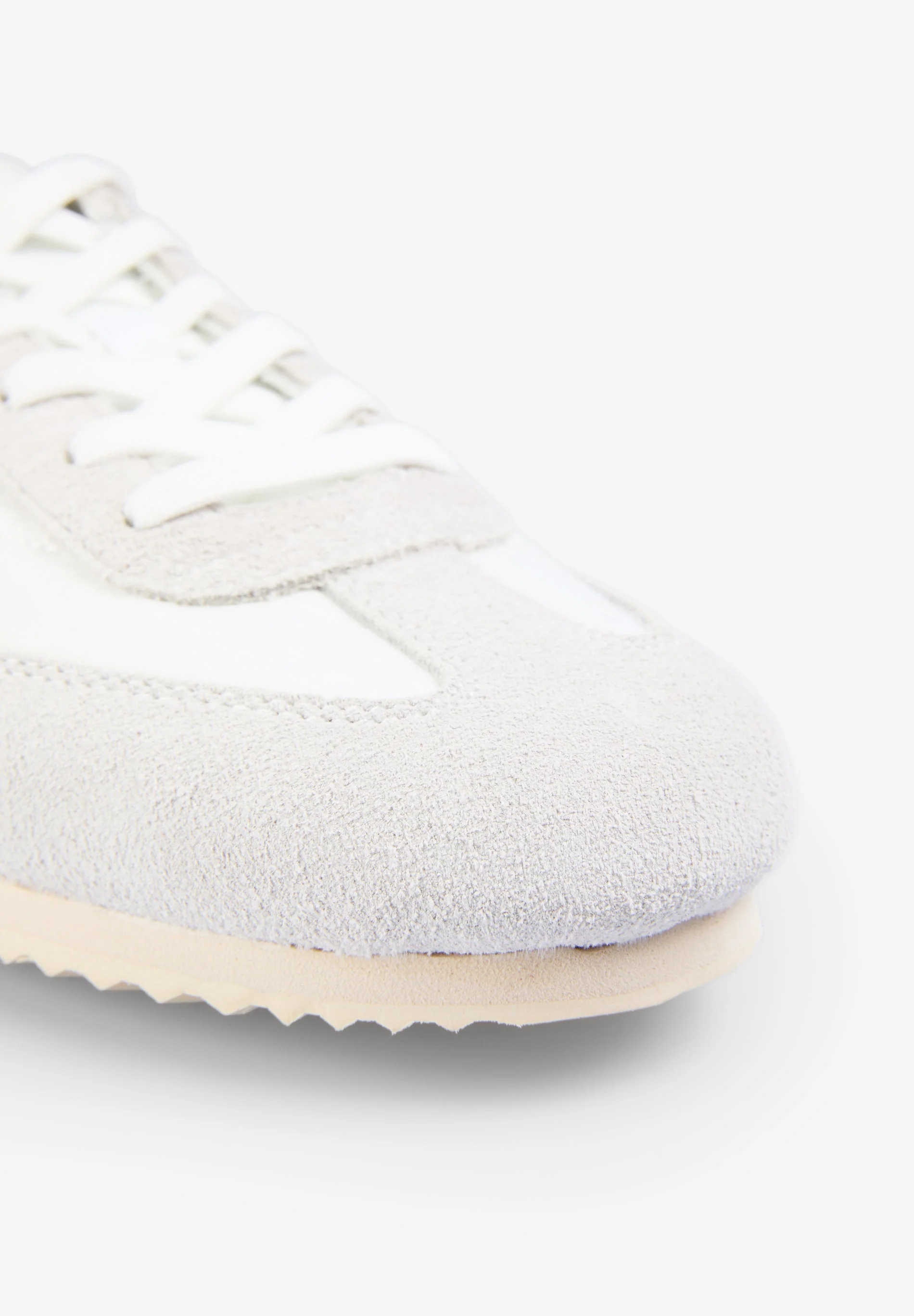 RETRO SNEAKERS - Image 7