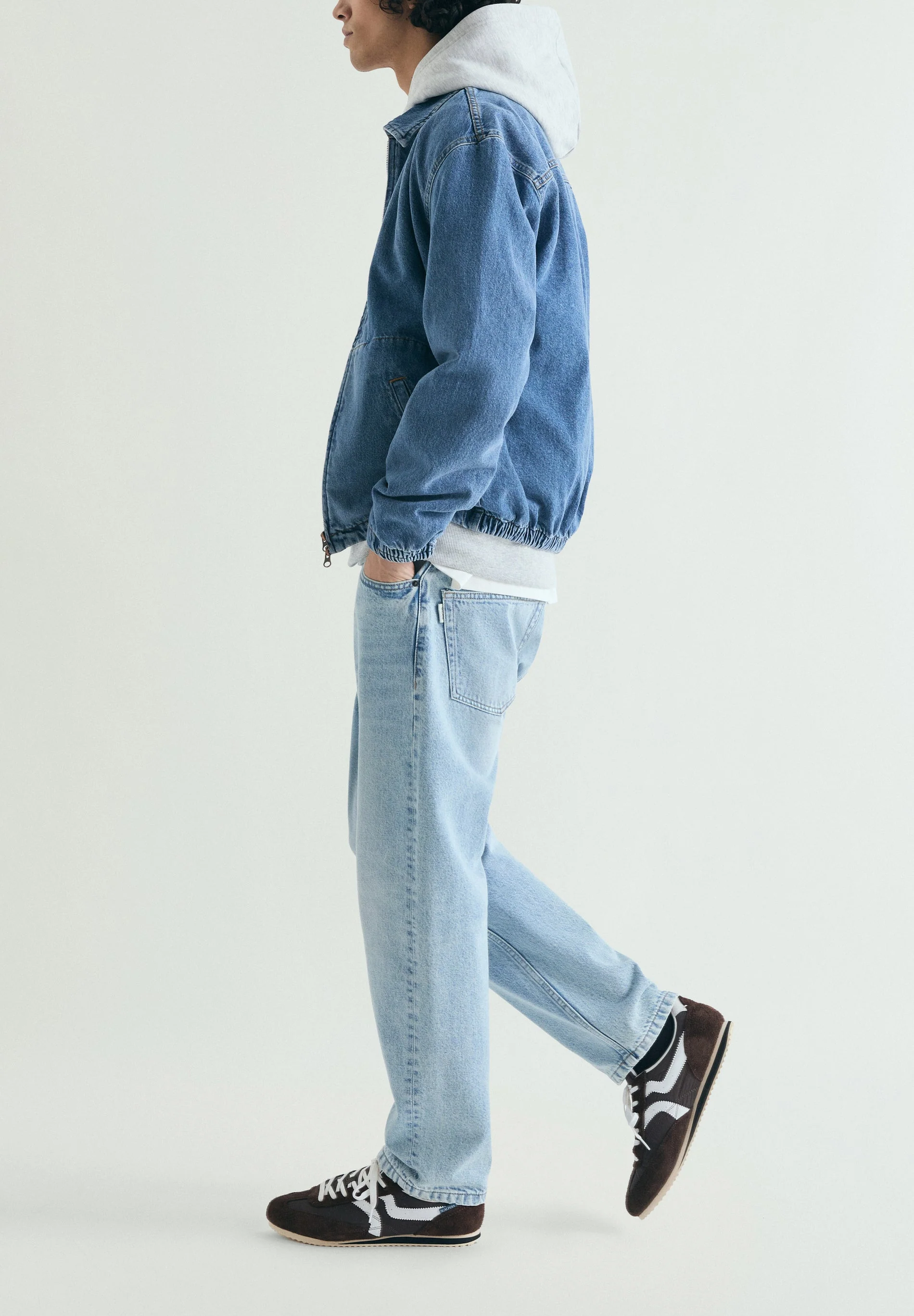 VARISTY HOODIE - Image 6