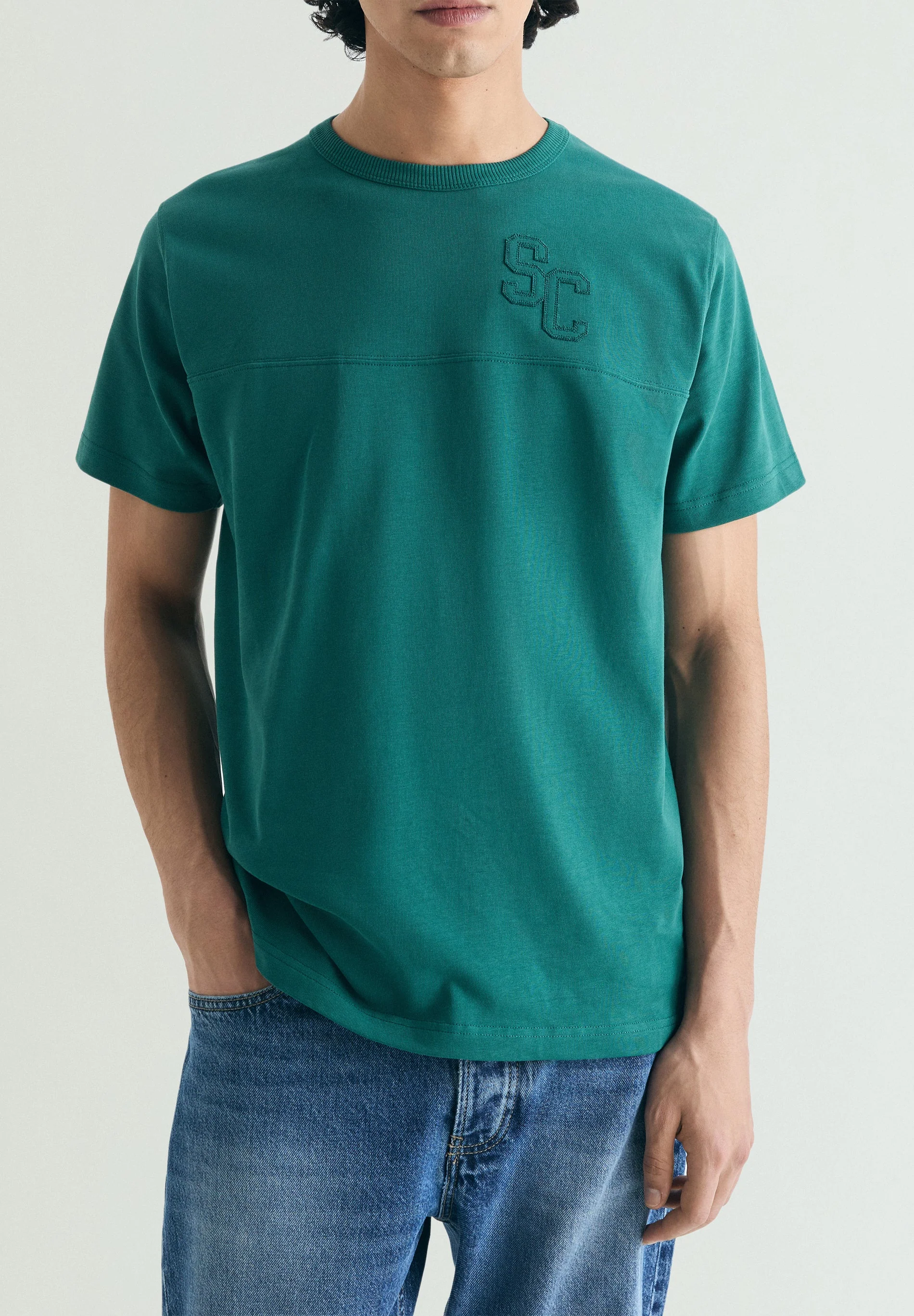 VARSITY PRINT T-SHIRT - Image 3