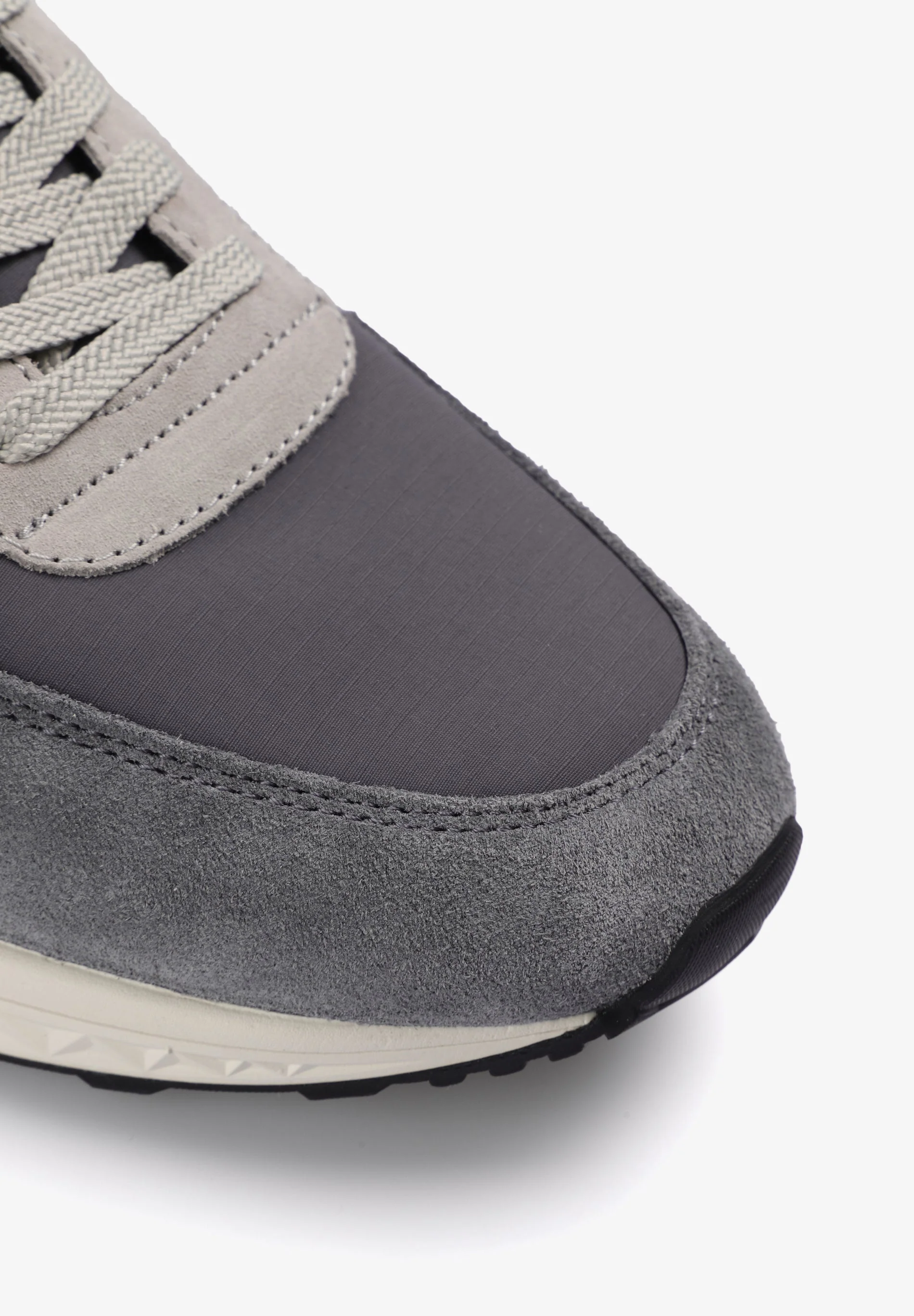 SUEDE SNEAKERS WITH SKULL - Image 7