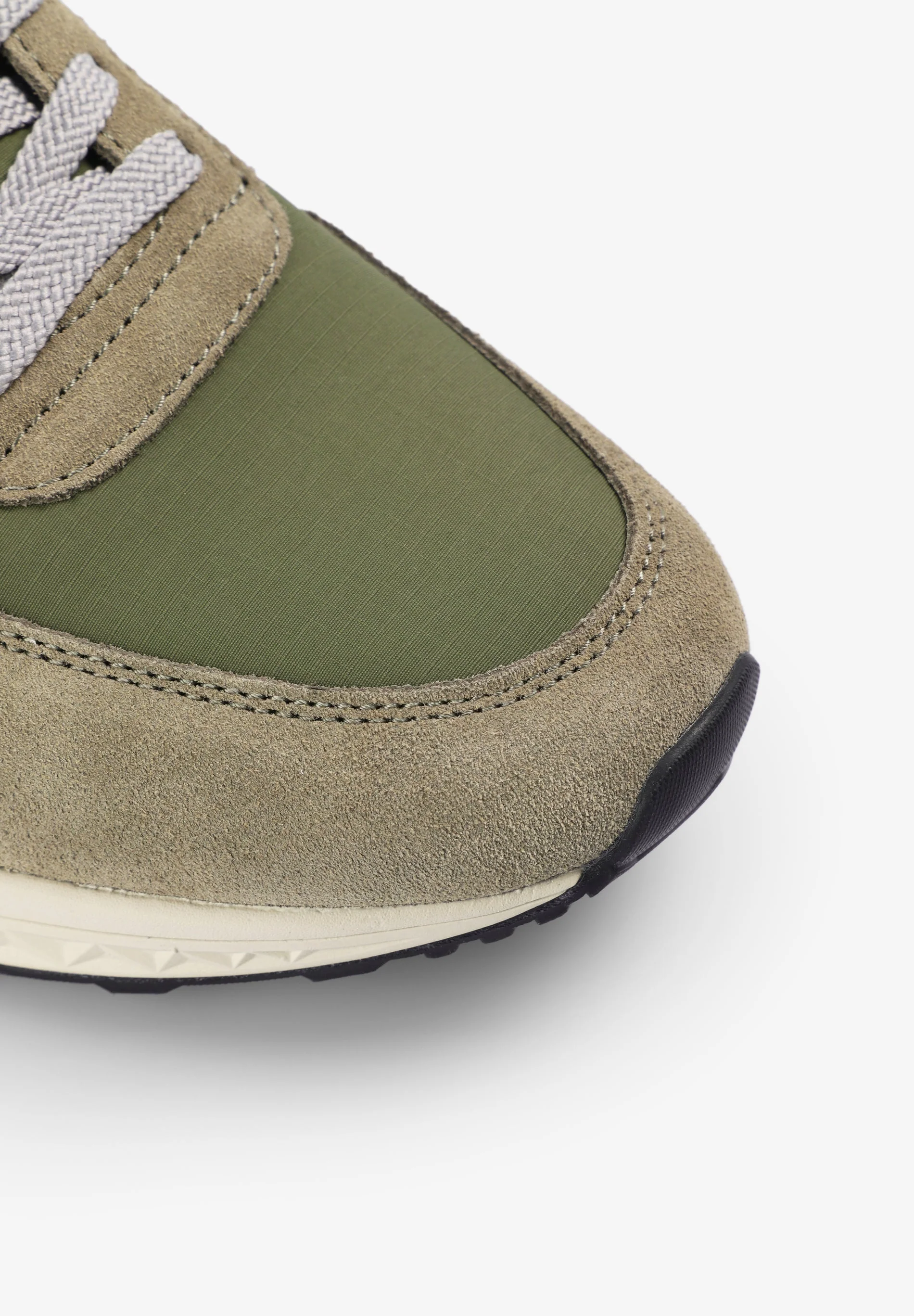 SUEDE SNEAKERS WITH SKULL - Image 7