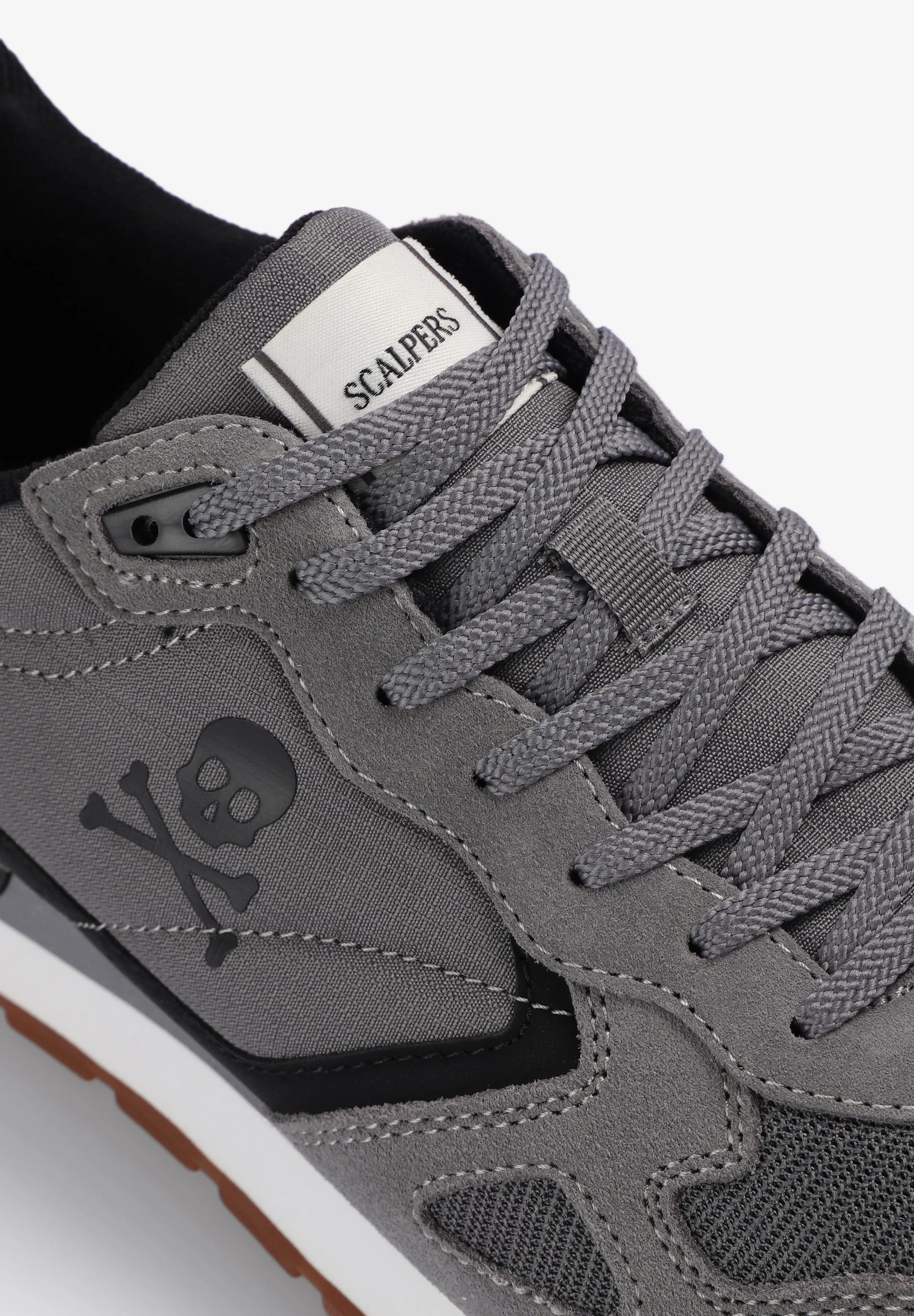 LEATHER SKULL SNEAKERS - Image 6